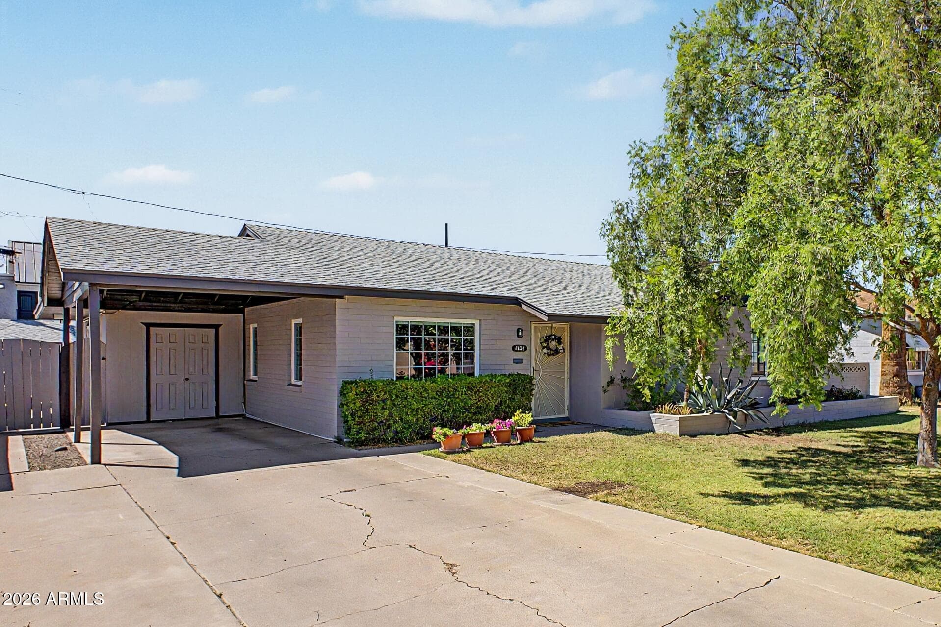 4232 N 10th St — photo 2