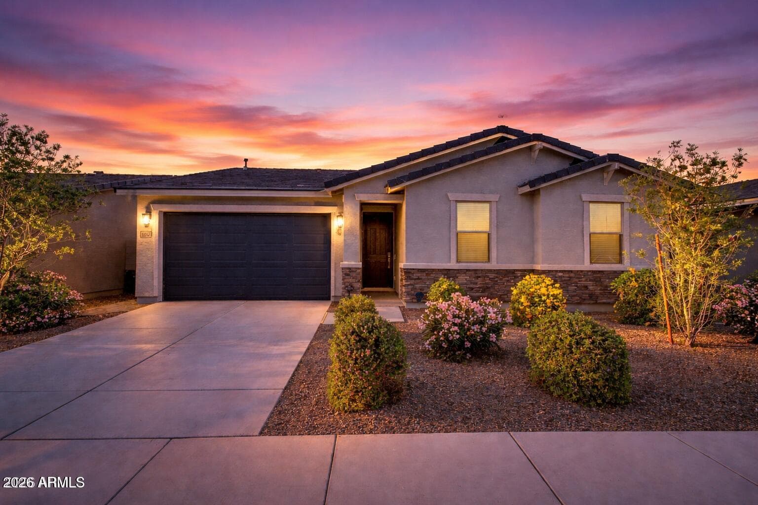 8812 W Agora Ln — photo 1