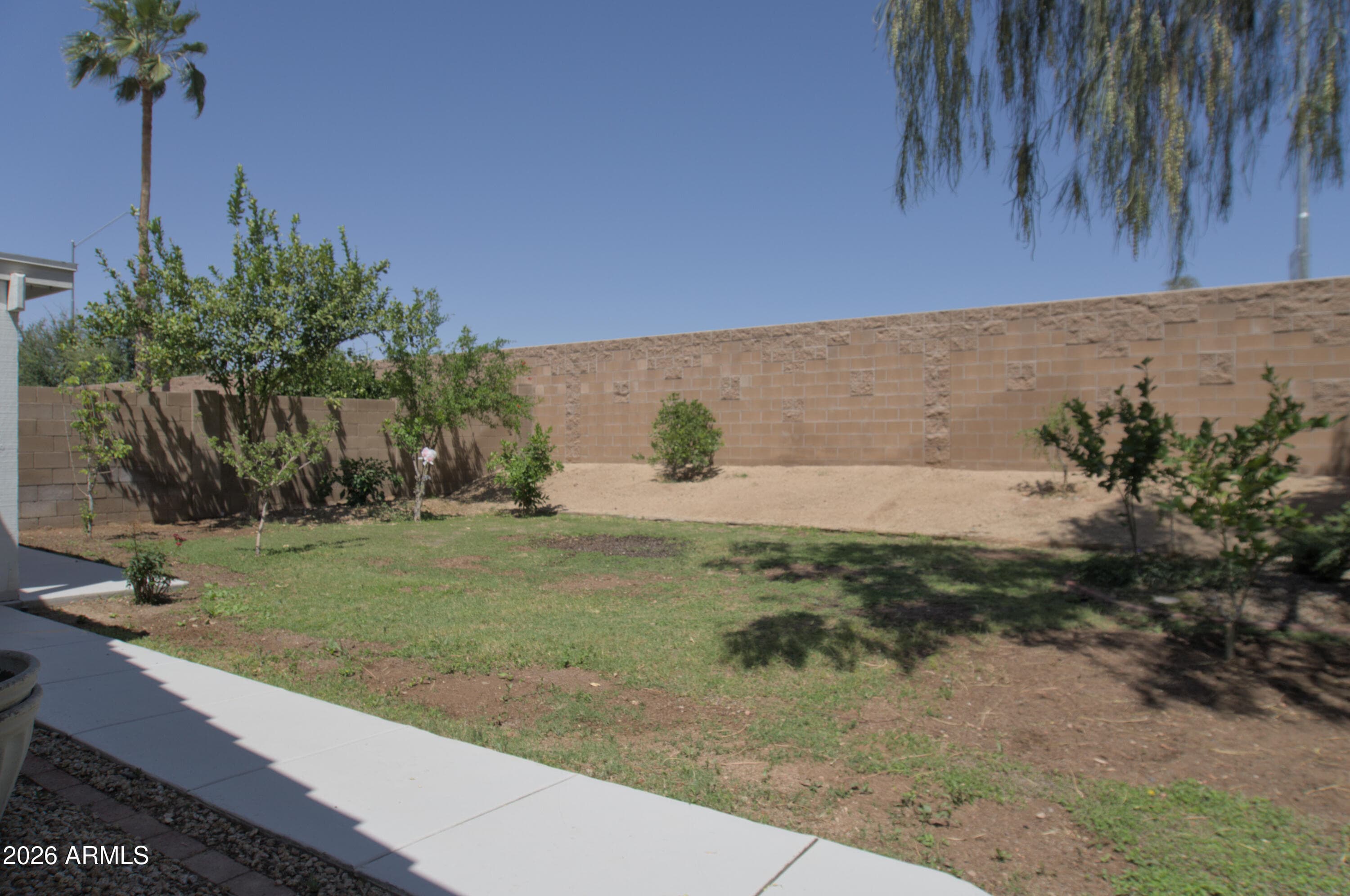 8338 W Audrey Ln — photo 20