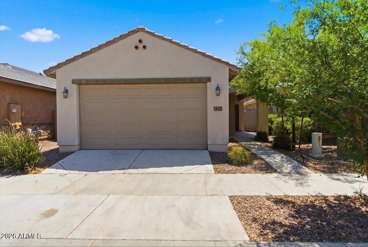14153 W Voltaire St — photo 2