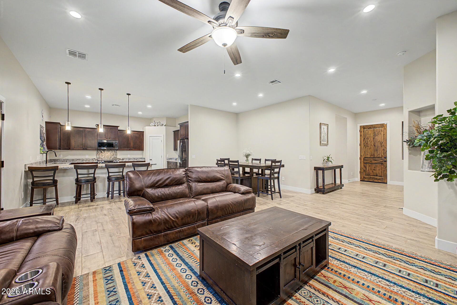 20312 W Melanie Dr — photo 2