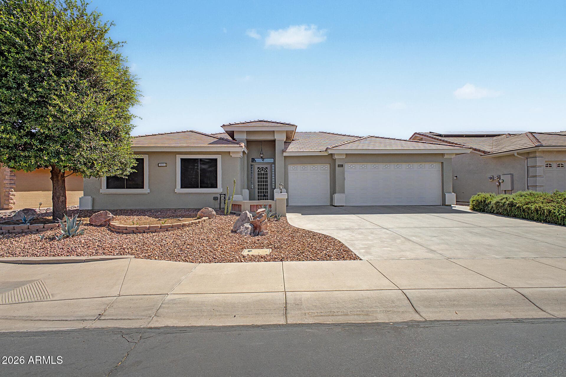 2635 S Wattlewood -- — photo 1