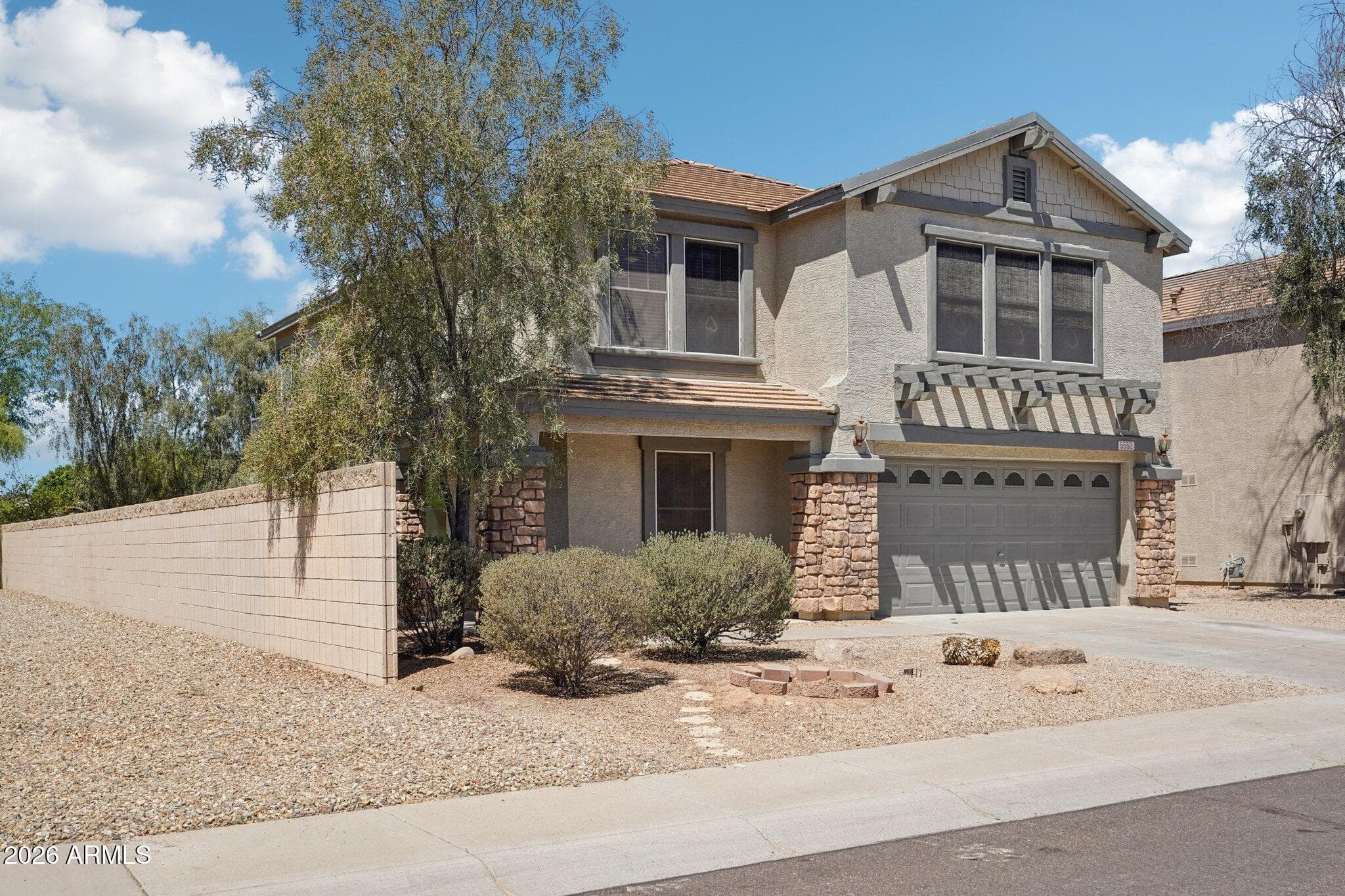 5552 N 137th Ave — photo 2