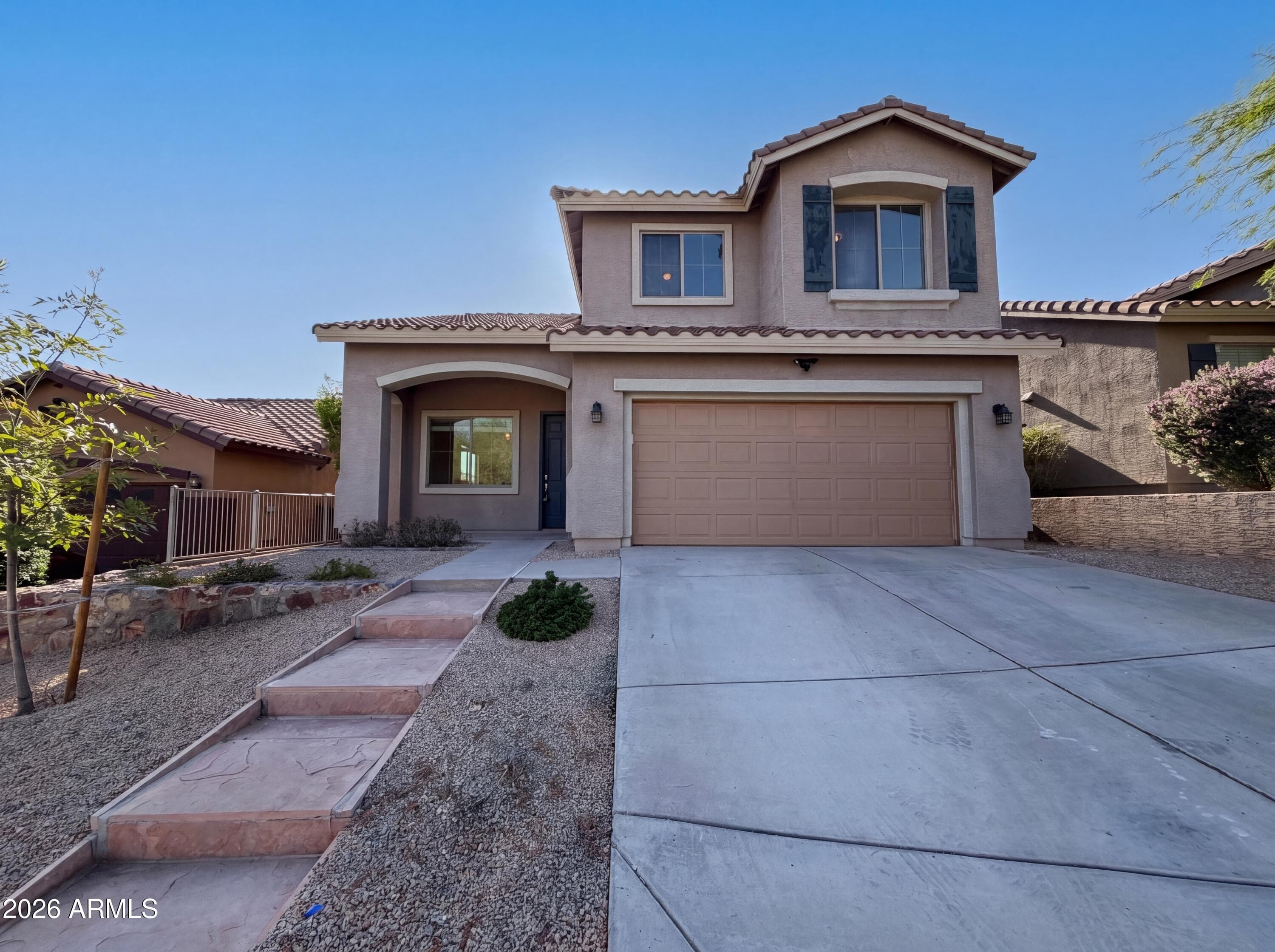 38034 N Hudson Trail — photo 1