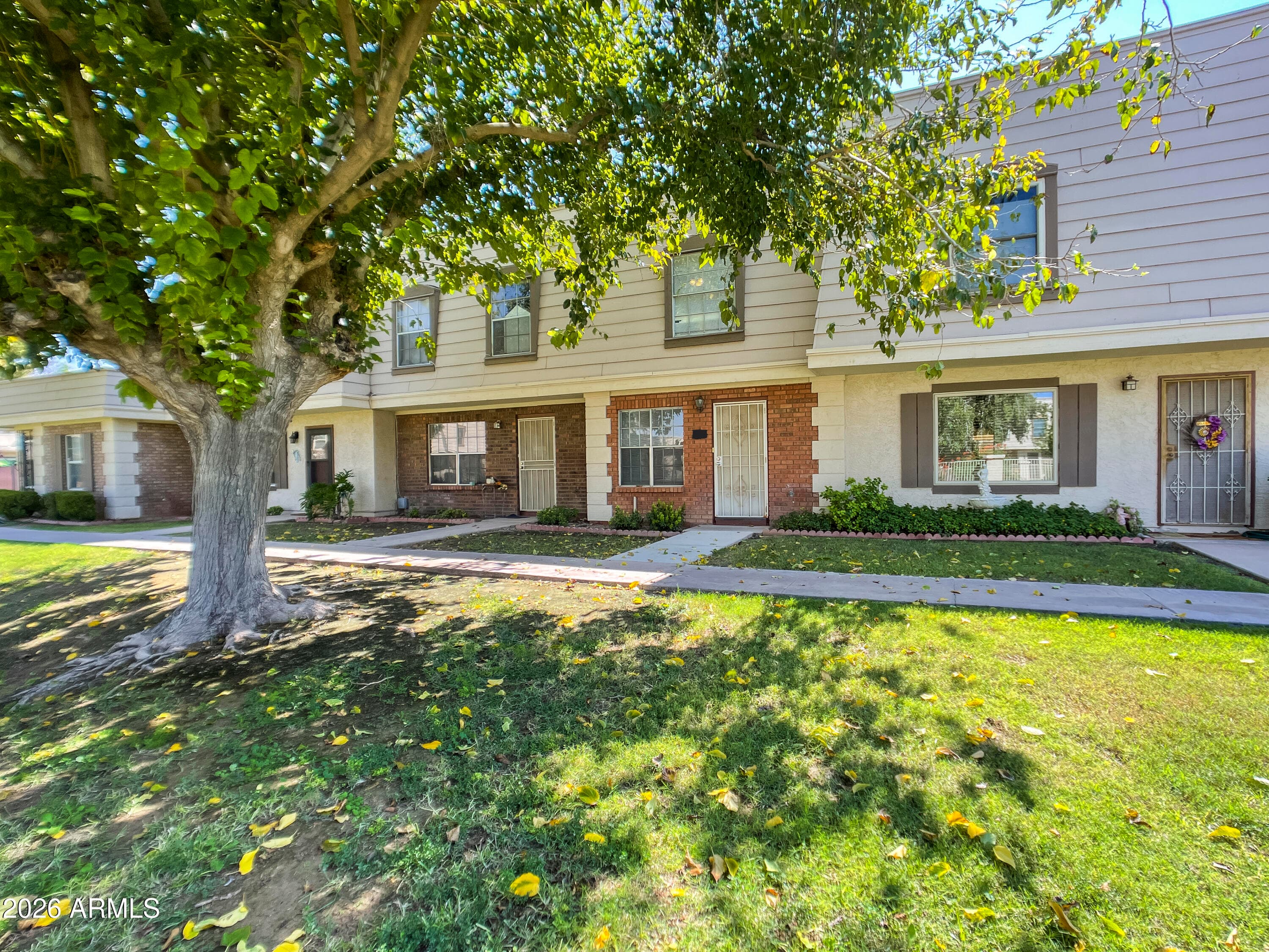1026 E Bendix Dr — photo 39