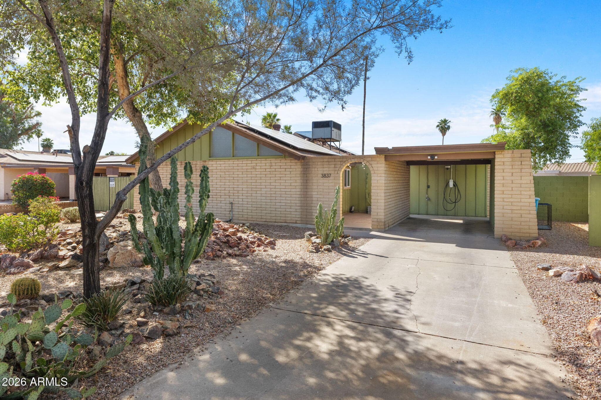 3837 W Becker Ln — photo 1