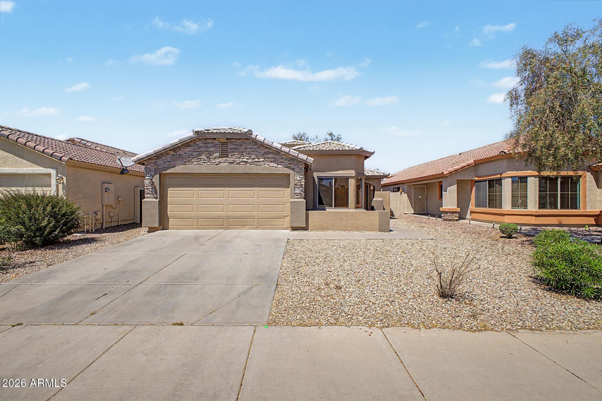 10204 W Preston Ln — photo 1