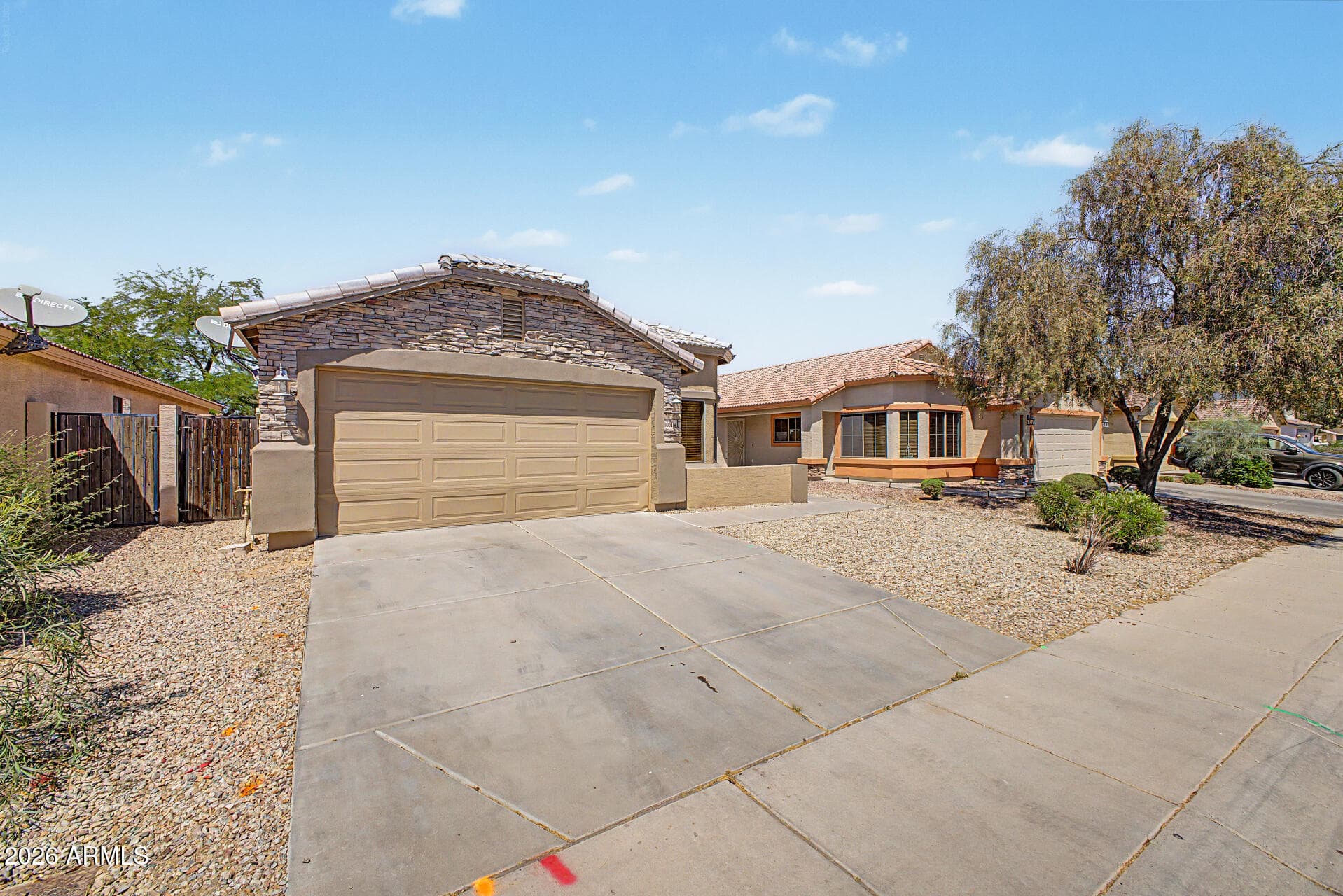 10204 W Preston Ln — photo 2