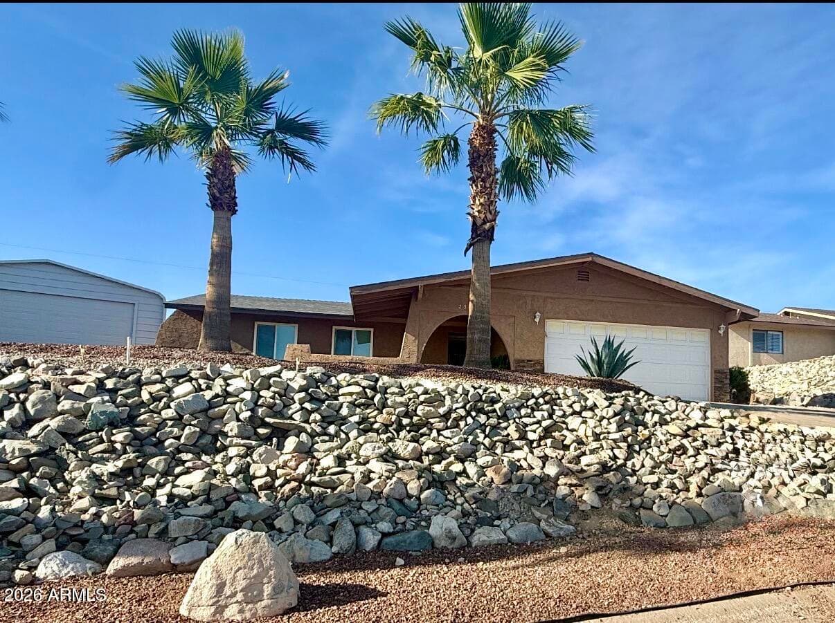 2335 S Pima Dr — photo 1
