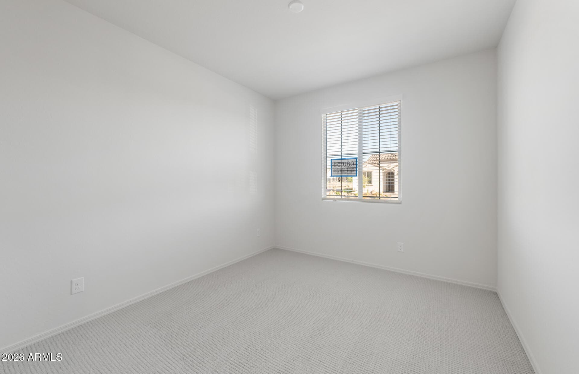 26932 W Melinda Ln — photo 2