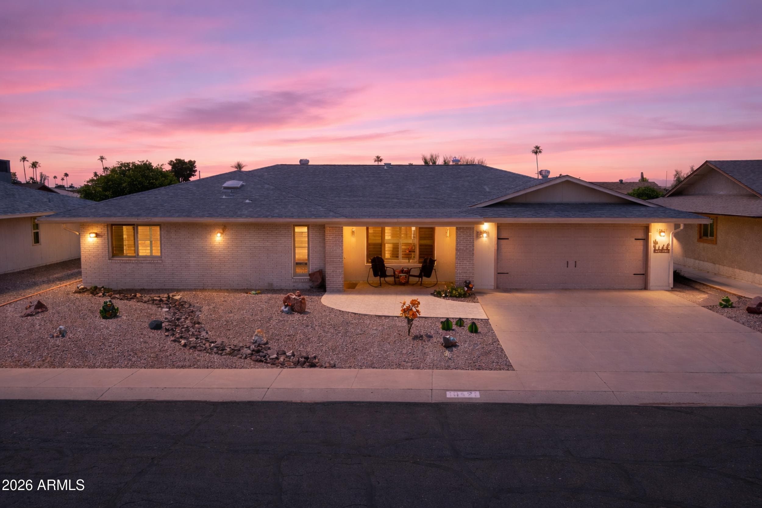 10421 W Concho Circle — photo 1