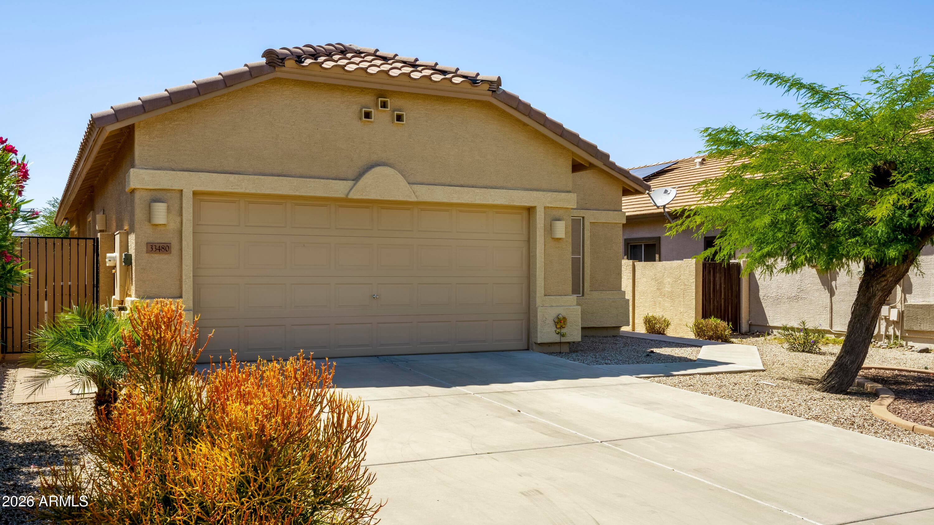 33480 N Sandstone Dr — photo 2