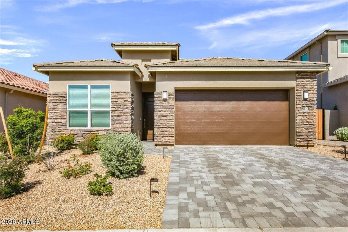 21926 N 61st Way — photo 1