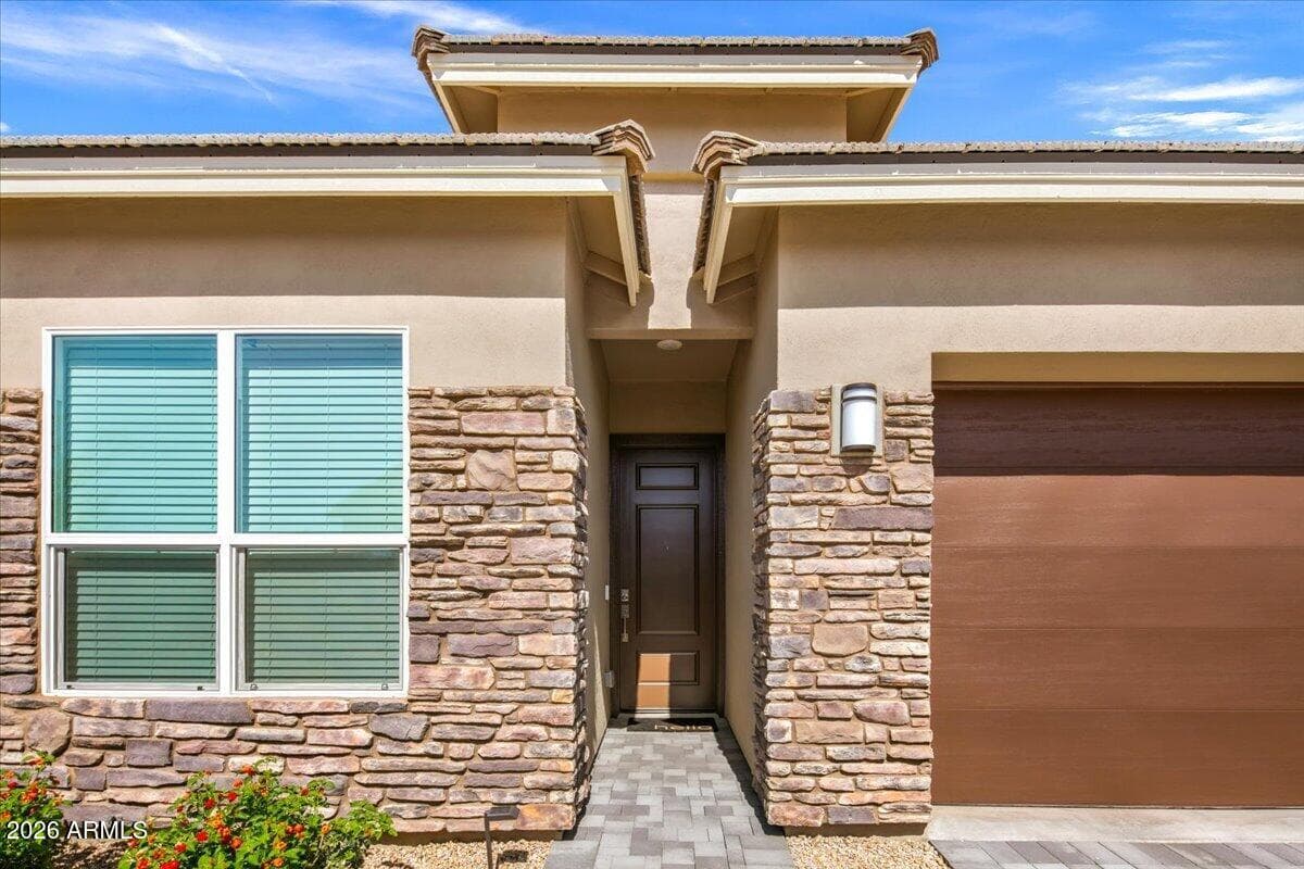 21926 N 61st Way — photo 2