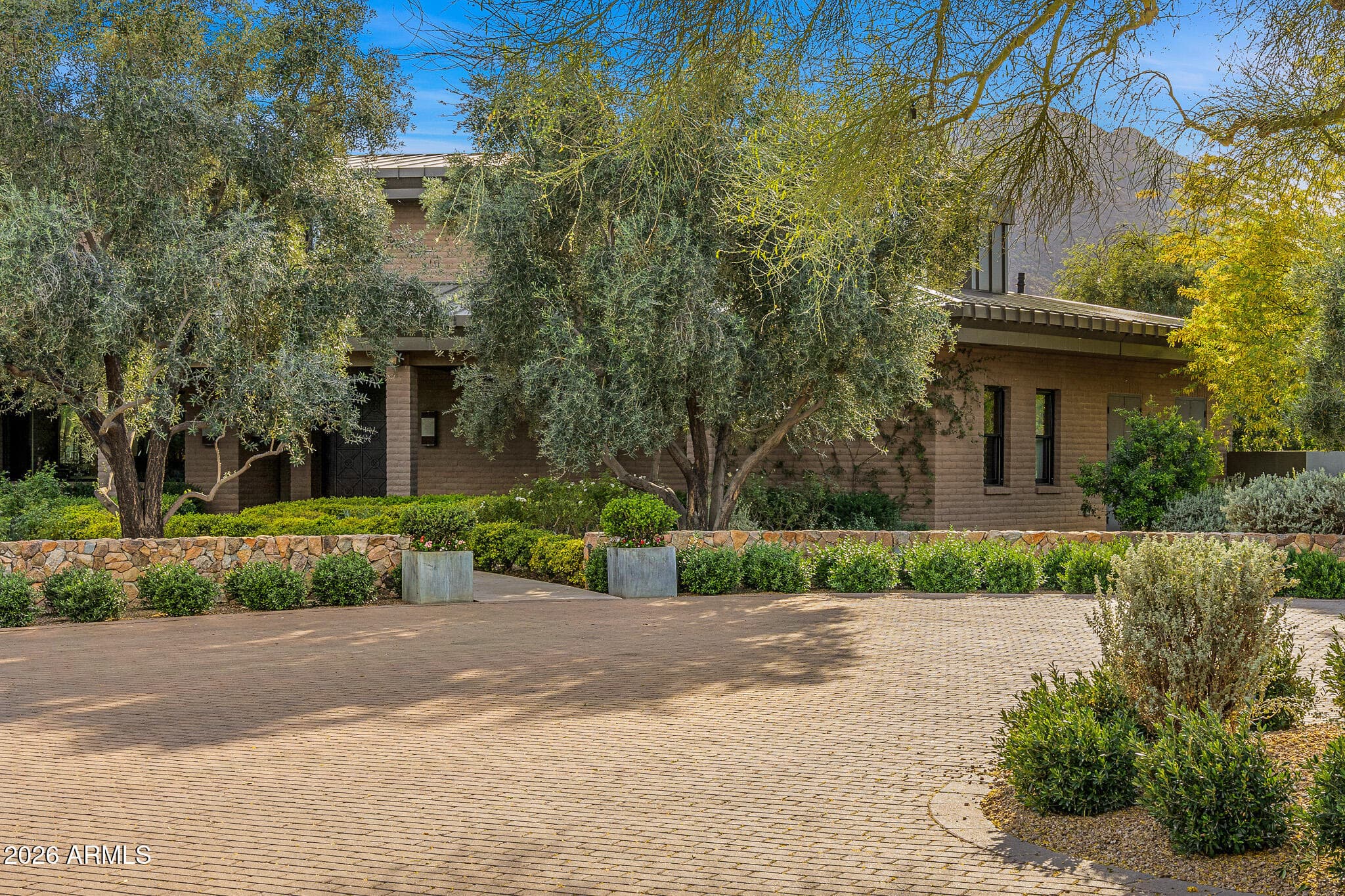 5721 N Casa Blanca Dr — photo 2