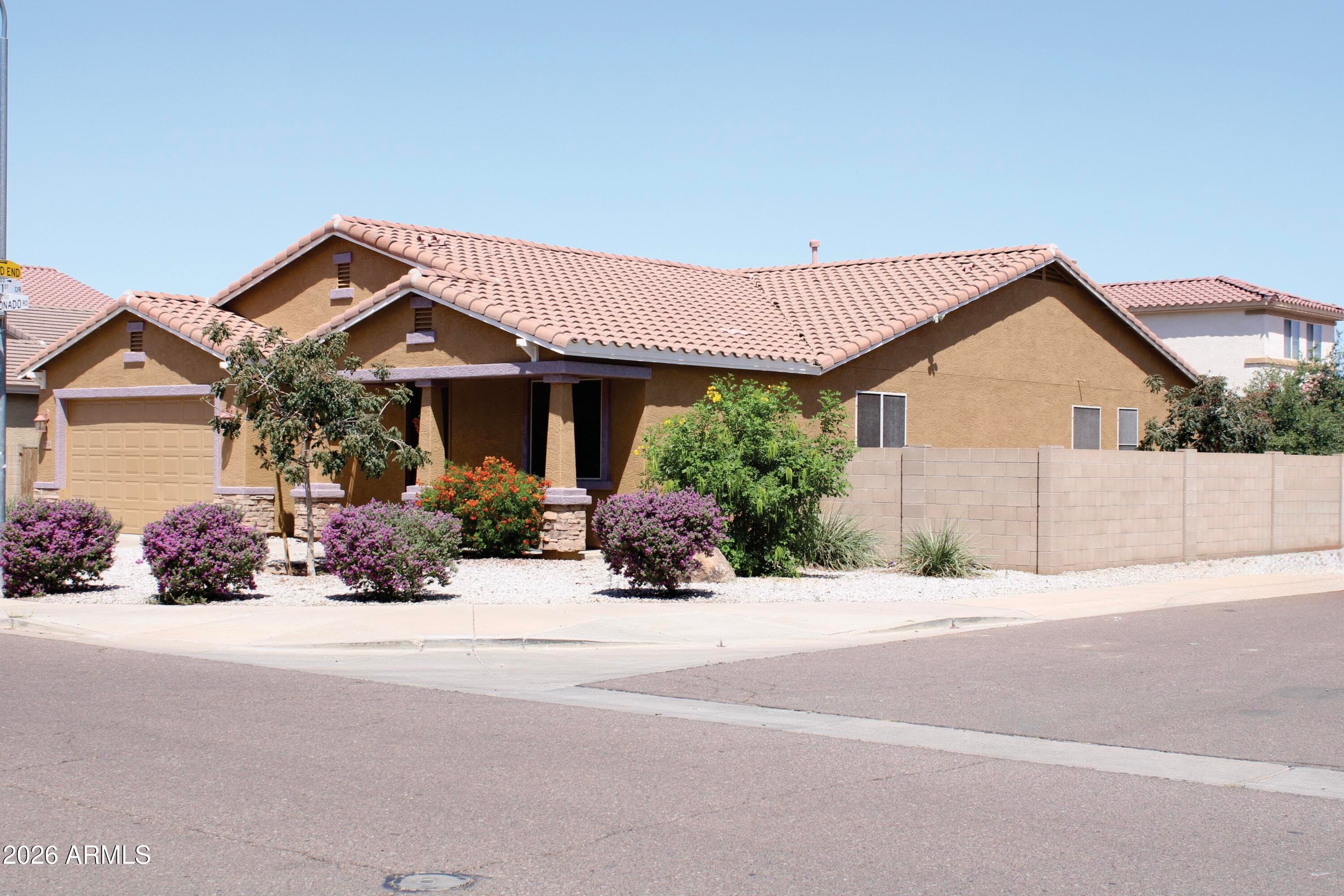 7114 W Maldonado Rd — photo 2