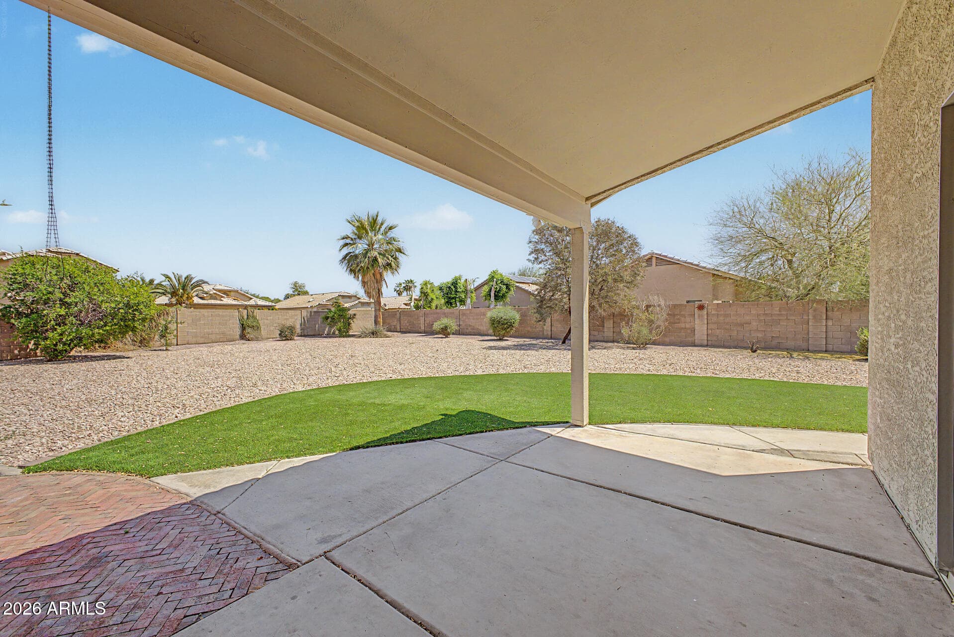 8551 W Voltaire W Ave — photo 1