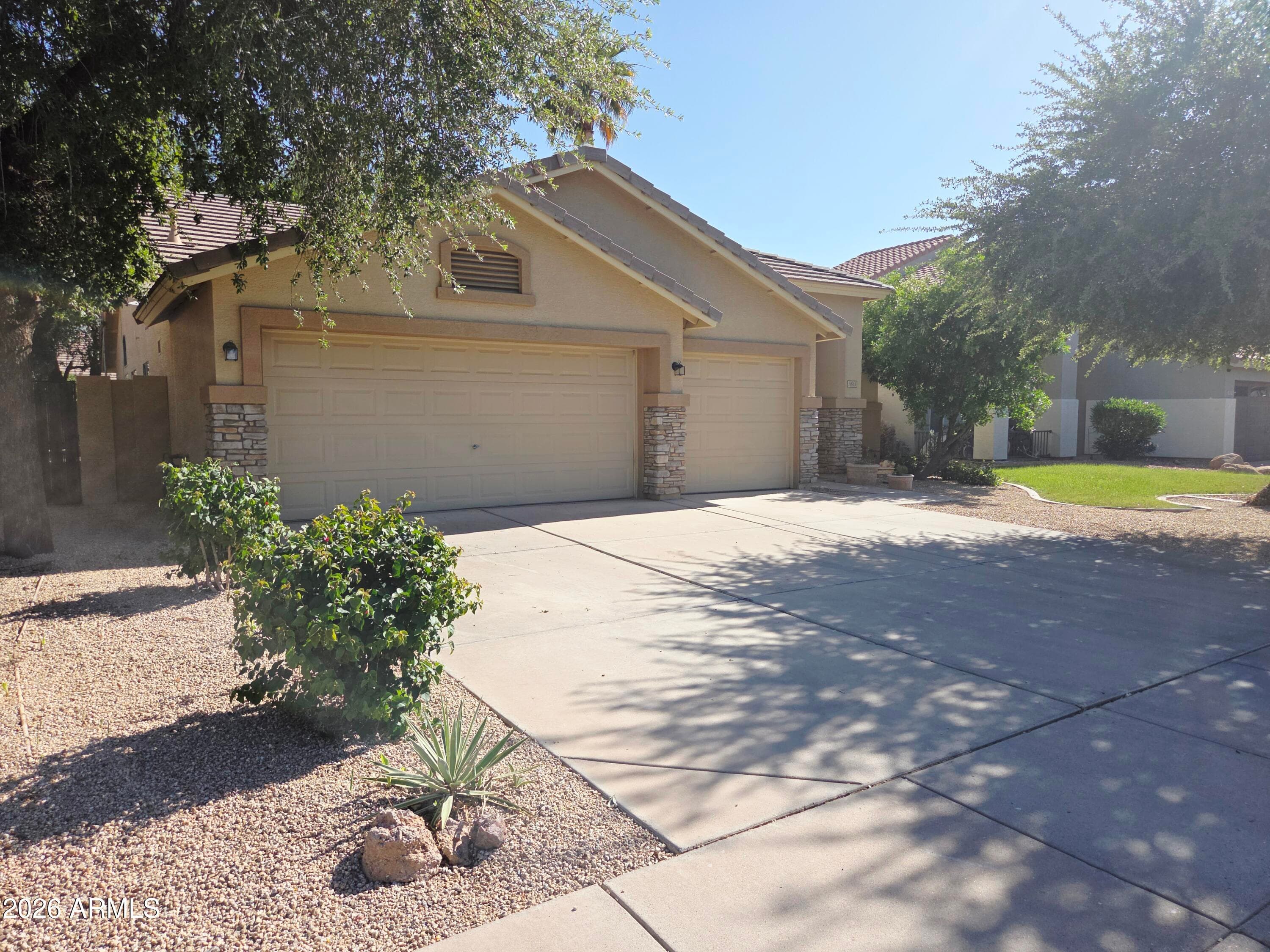 3861 E Aspen Way — photo 2