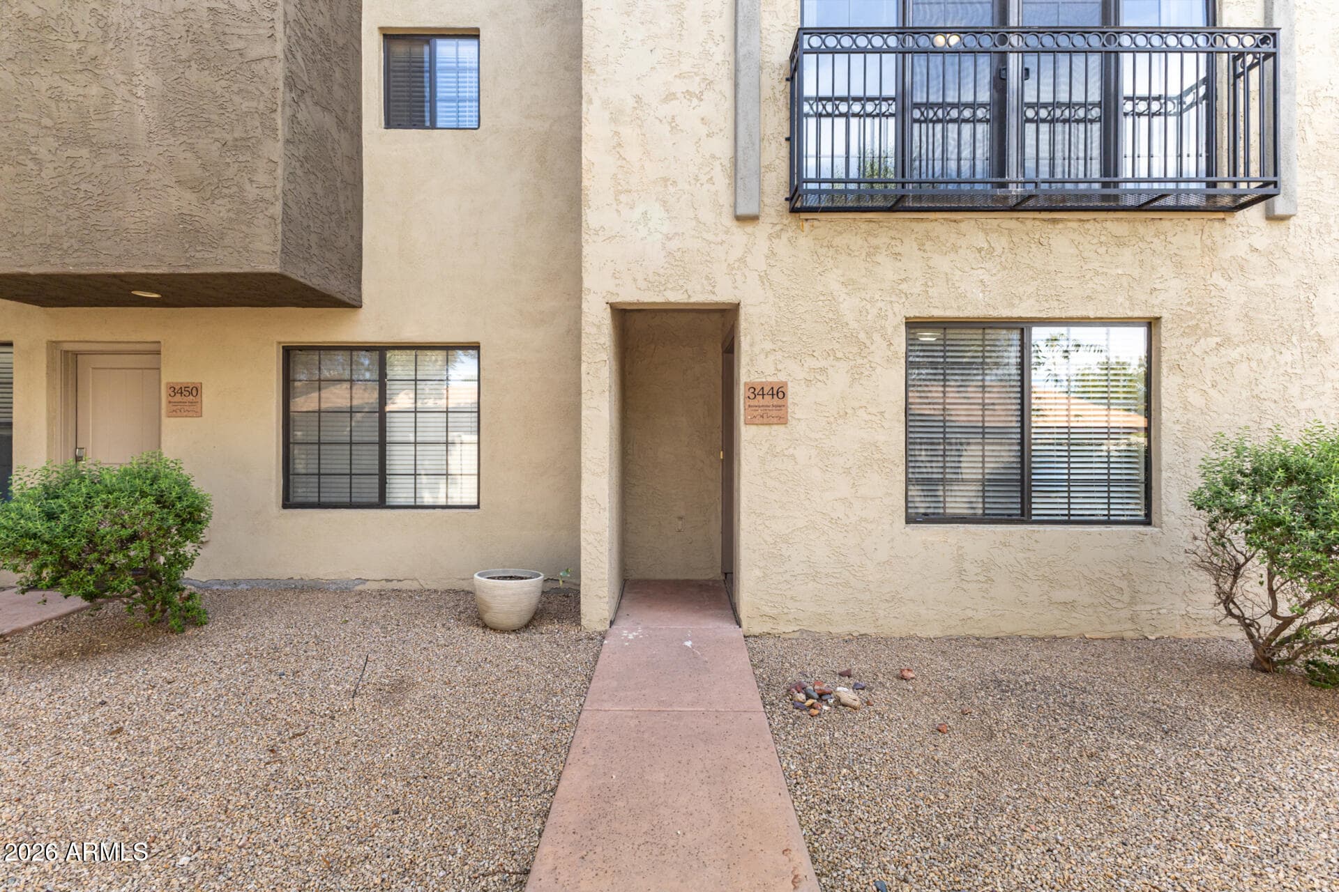 3446 E Avalon Dr — photo 1