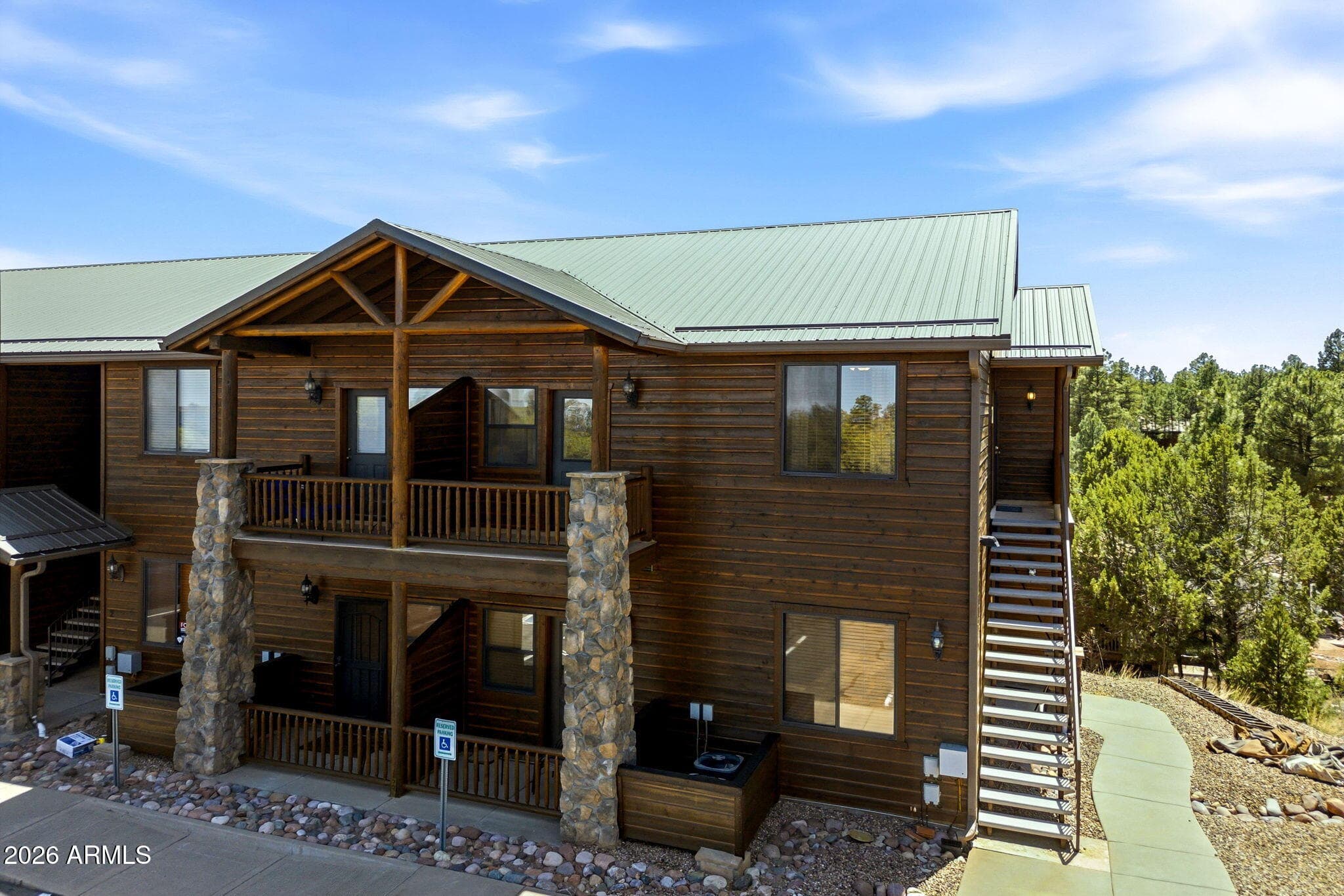 2310 N COTTAGE TRAIL - Photo 1