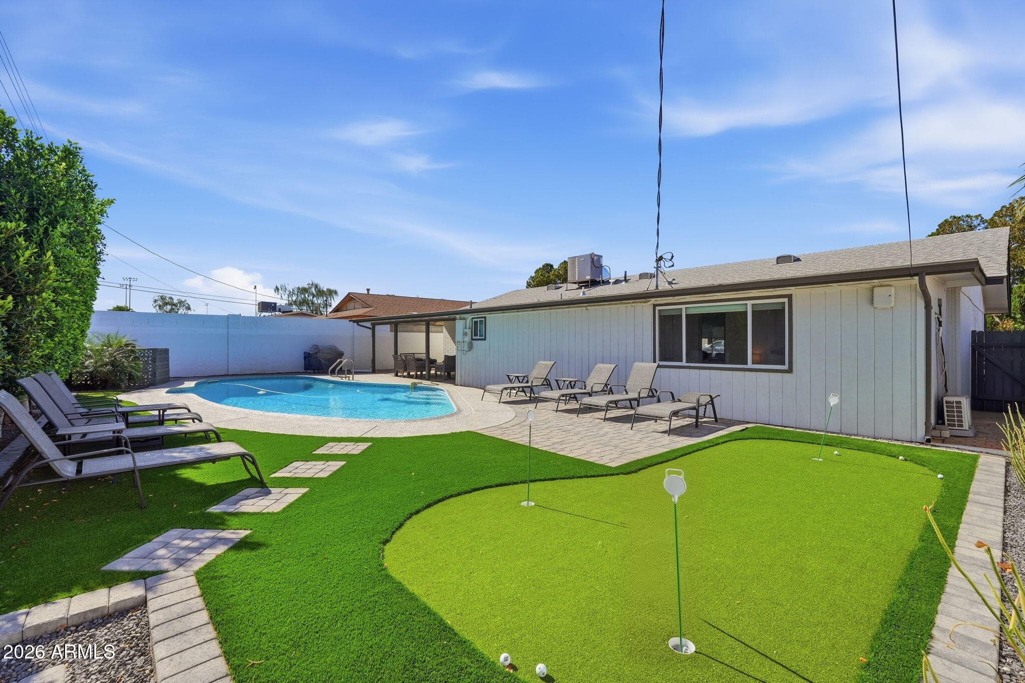 6413 E Parkview Dr — photo 2