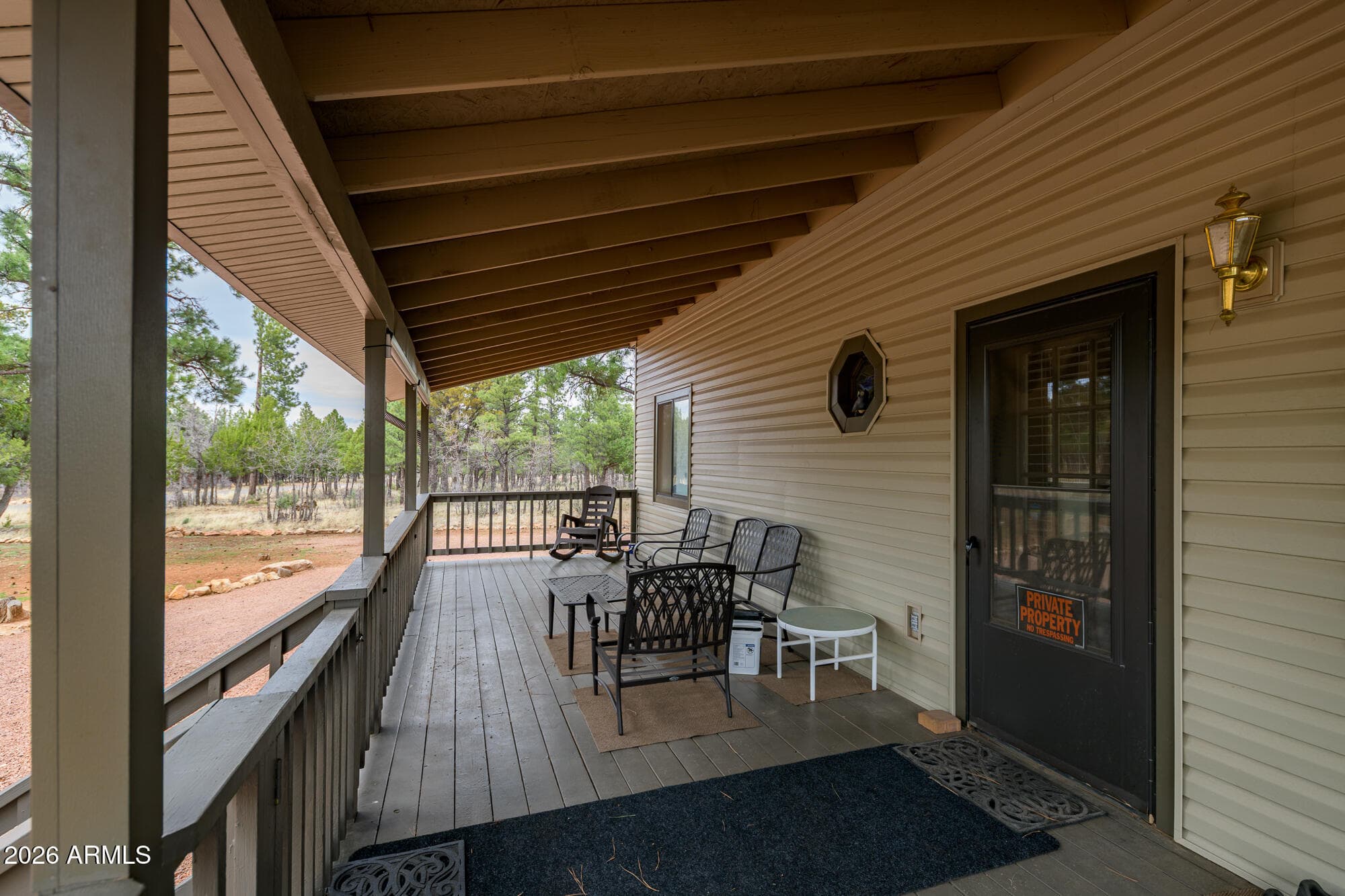 2751 ROUNDUP LN - Photo 4