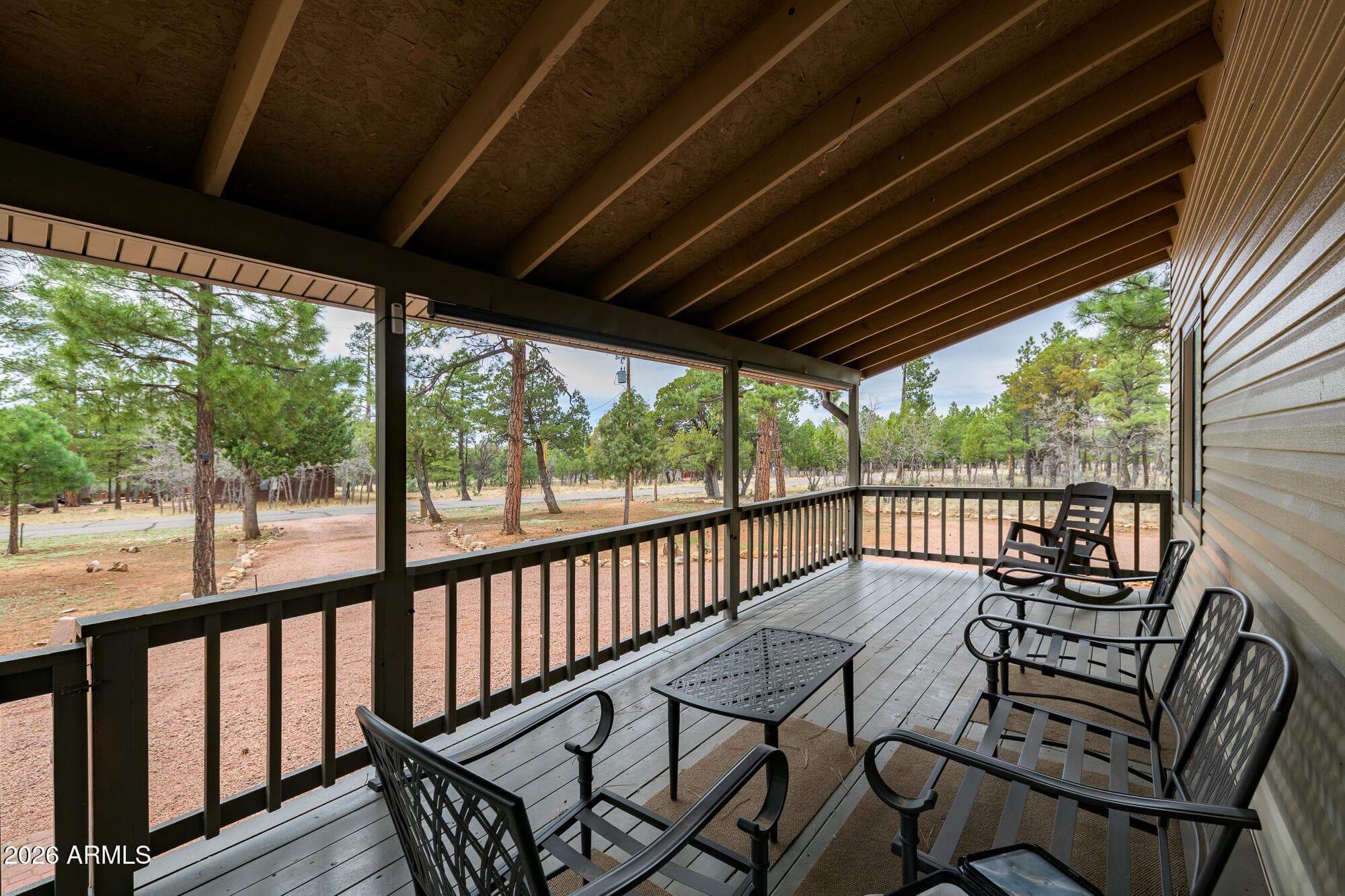 2751 ROUNDUP LN - Photo 3
