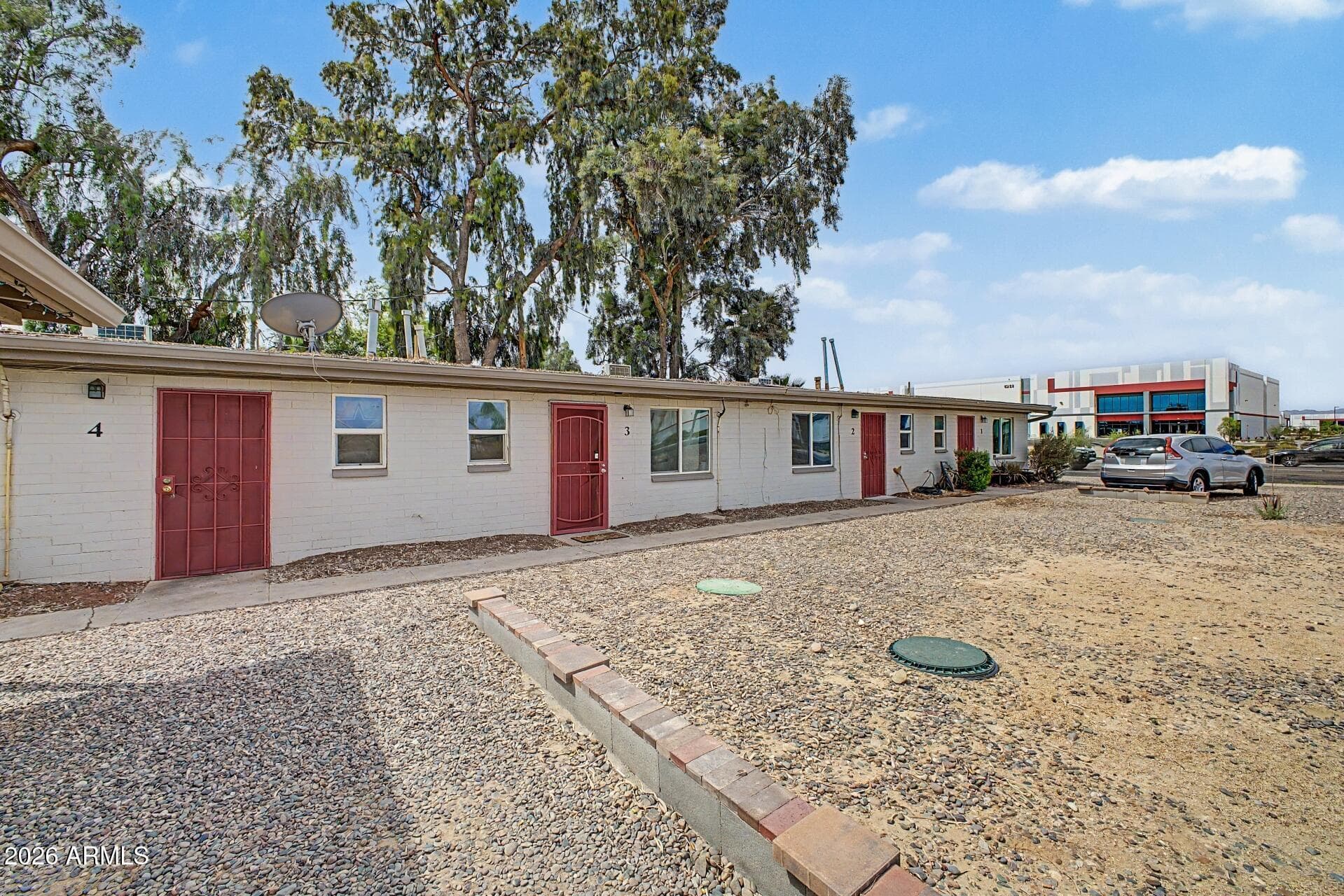 6249 N LITCHFIELD RD - Photo 4