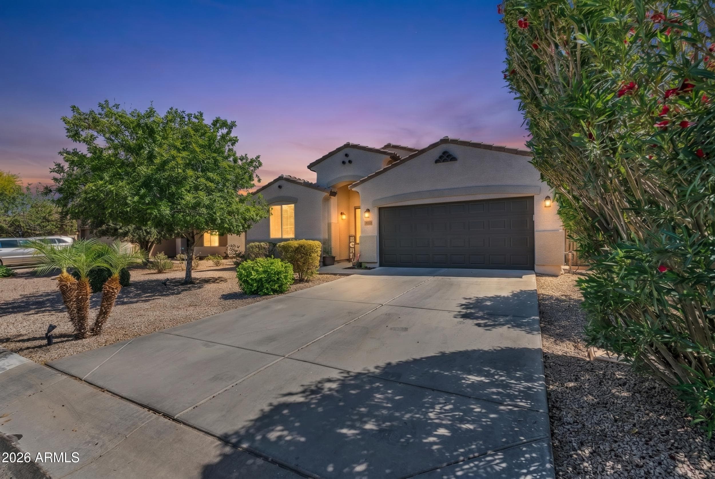 1723 W Loemann Dr — photo 2