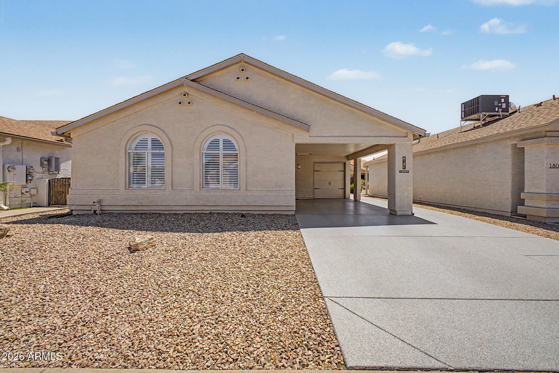 1813 E Buena Vista Dr — photo 1