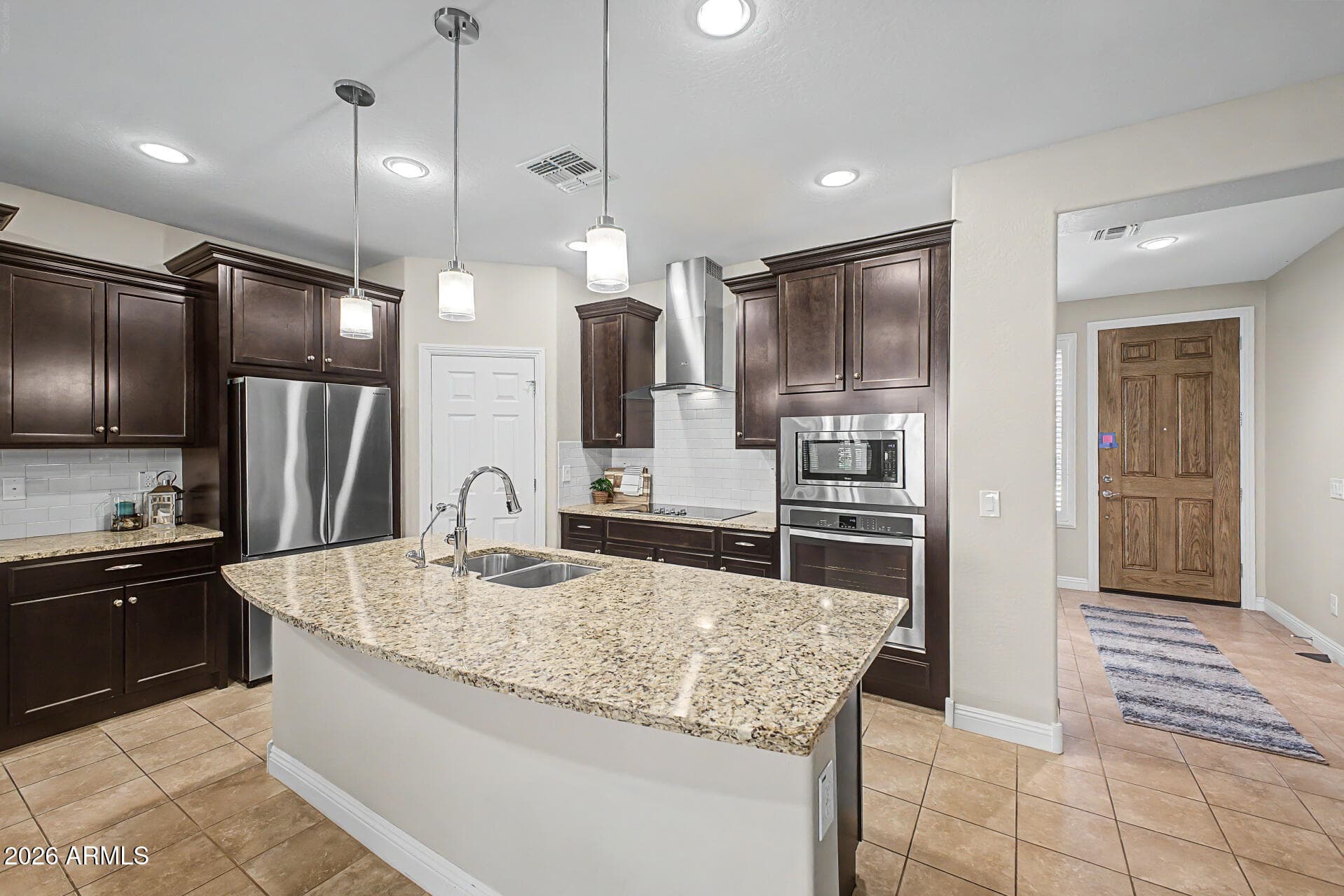 10748 W Lariat Ln — photo 2