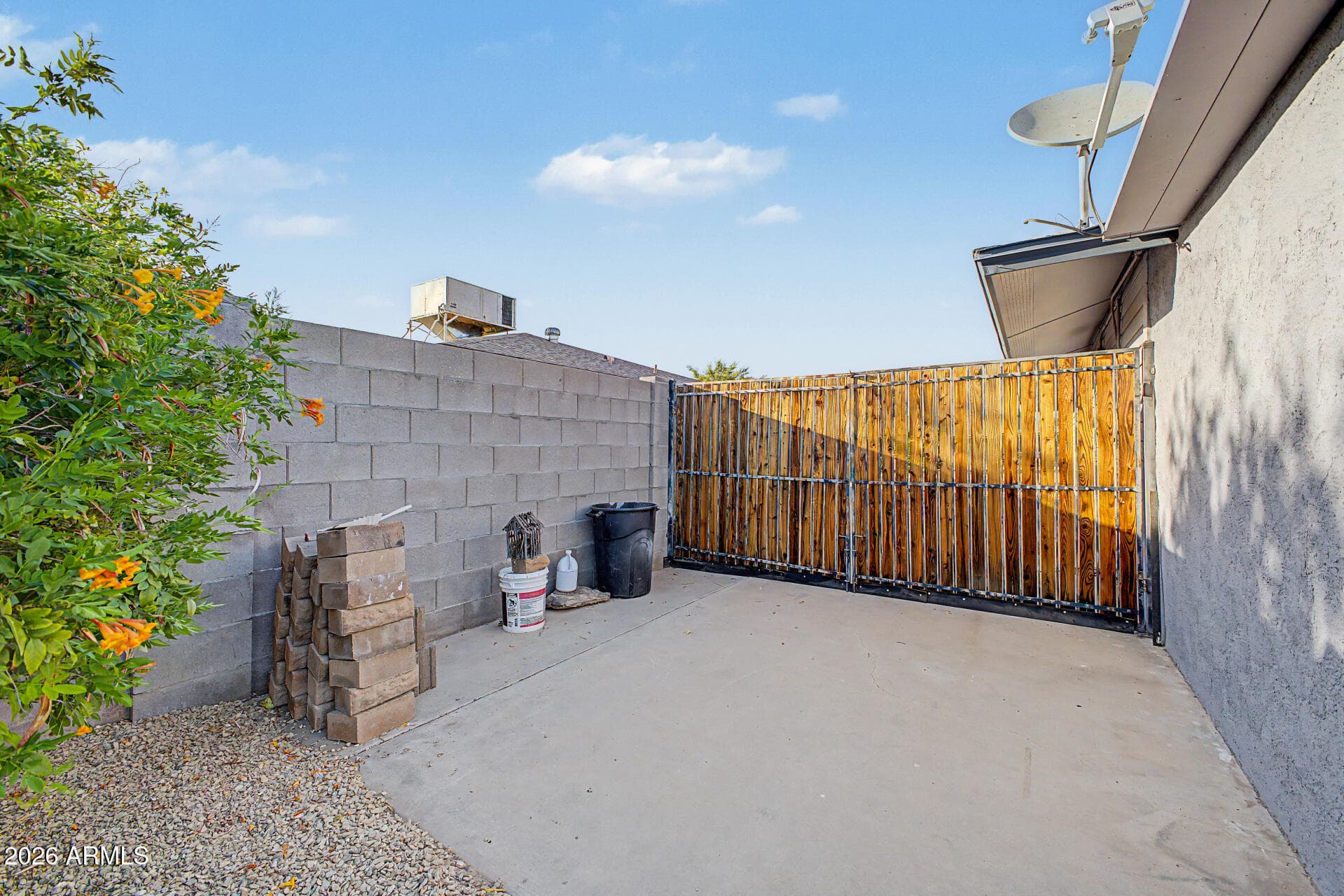 9715 W Desert Hills Dr — photo 34
