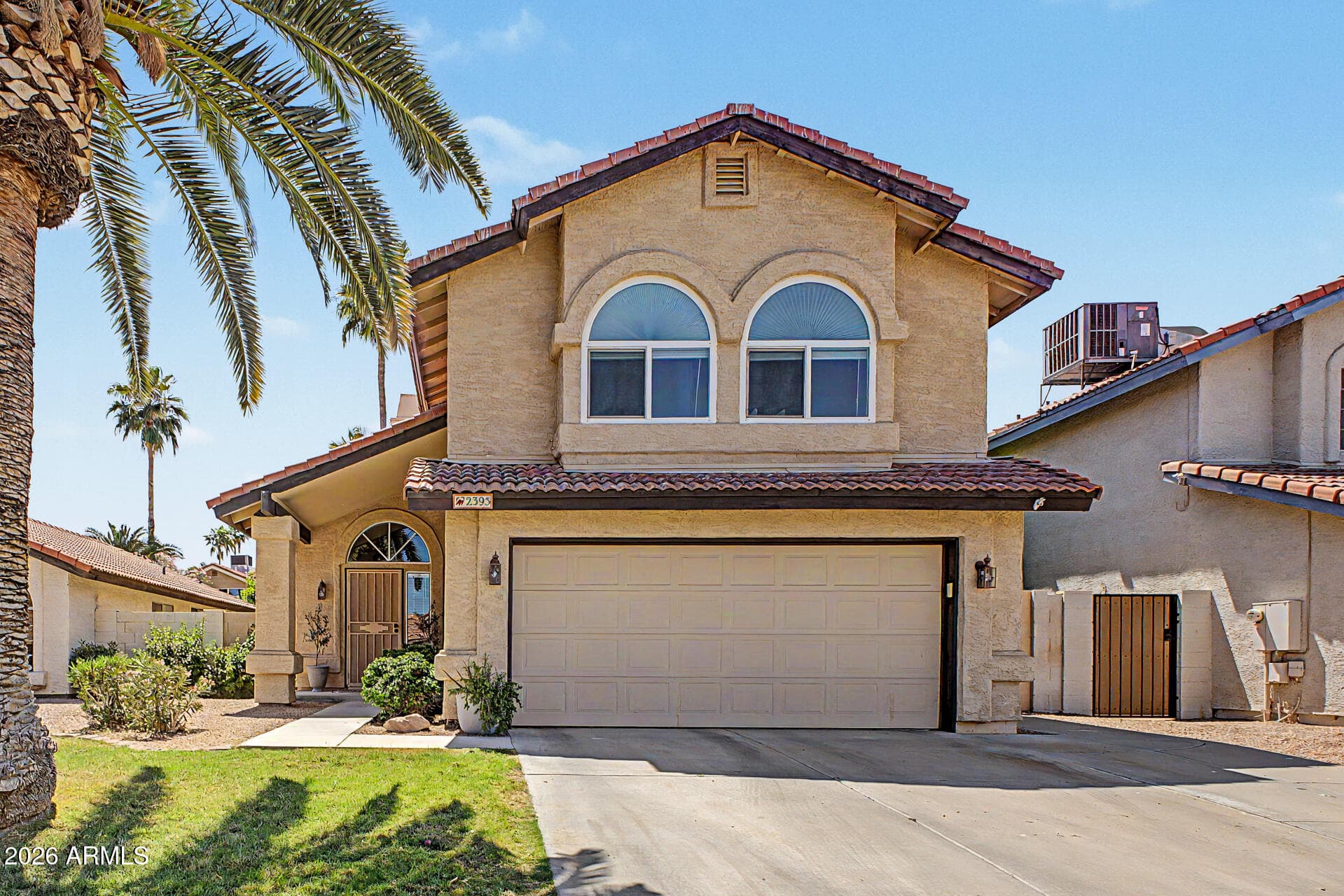 2395 W Orchid Ln — photo 2