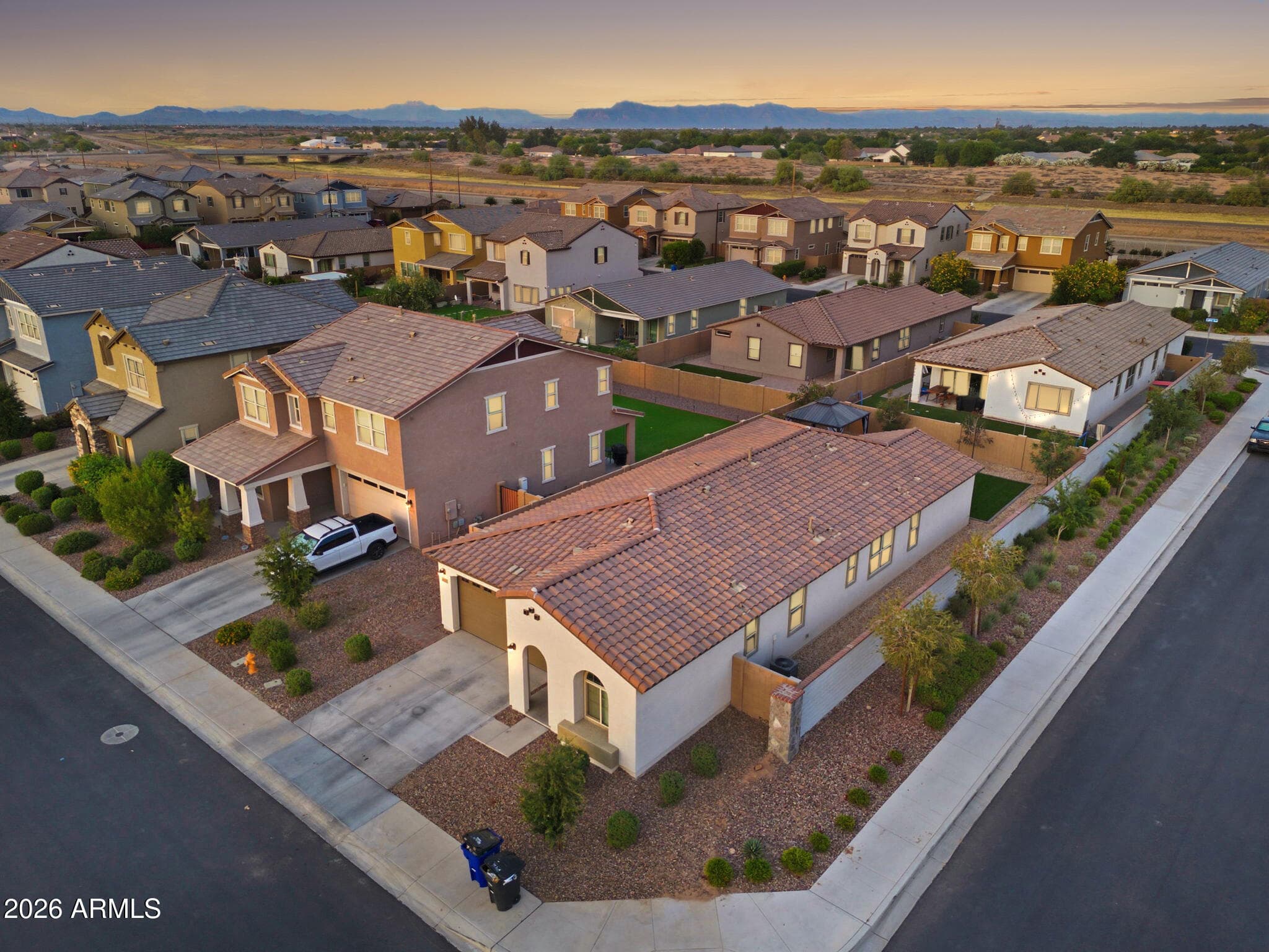 6627 S Abbey Ln — photo 2