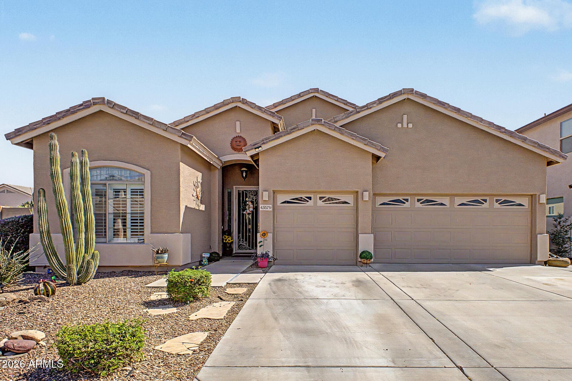 43579 W CYDNEE DR - Photo 2