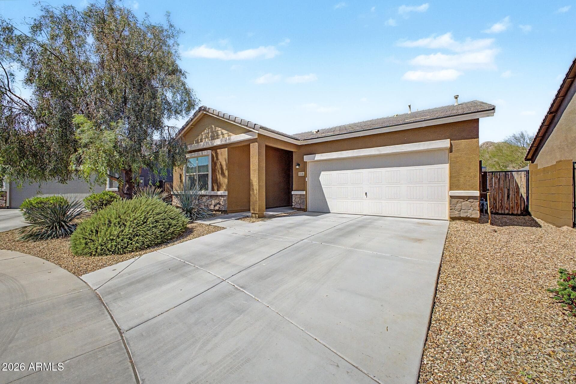 33586 N Draba Ln — photo 2