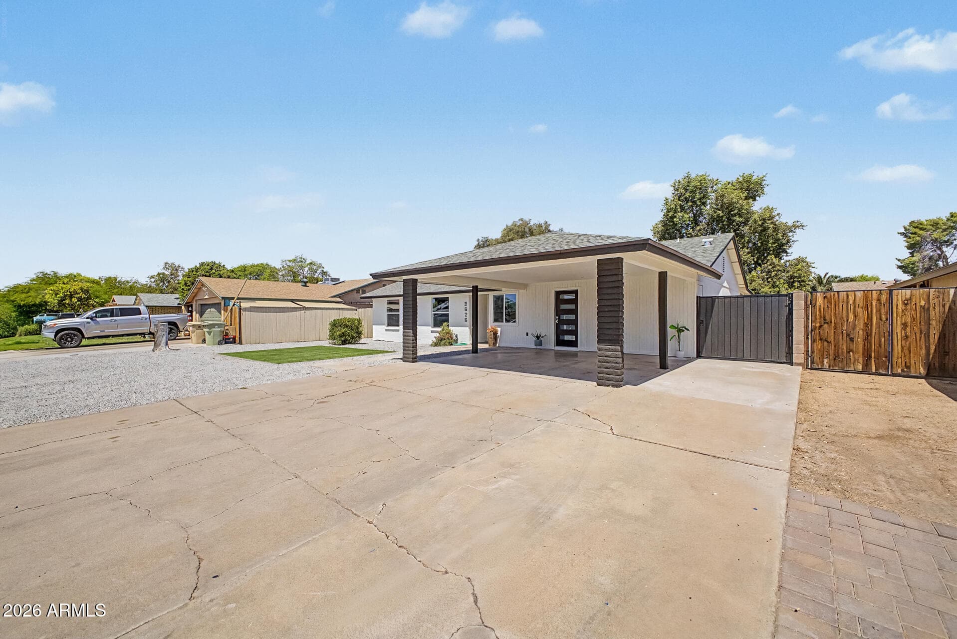 5626 W Carol Ave — photo 35