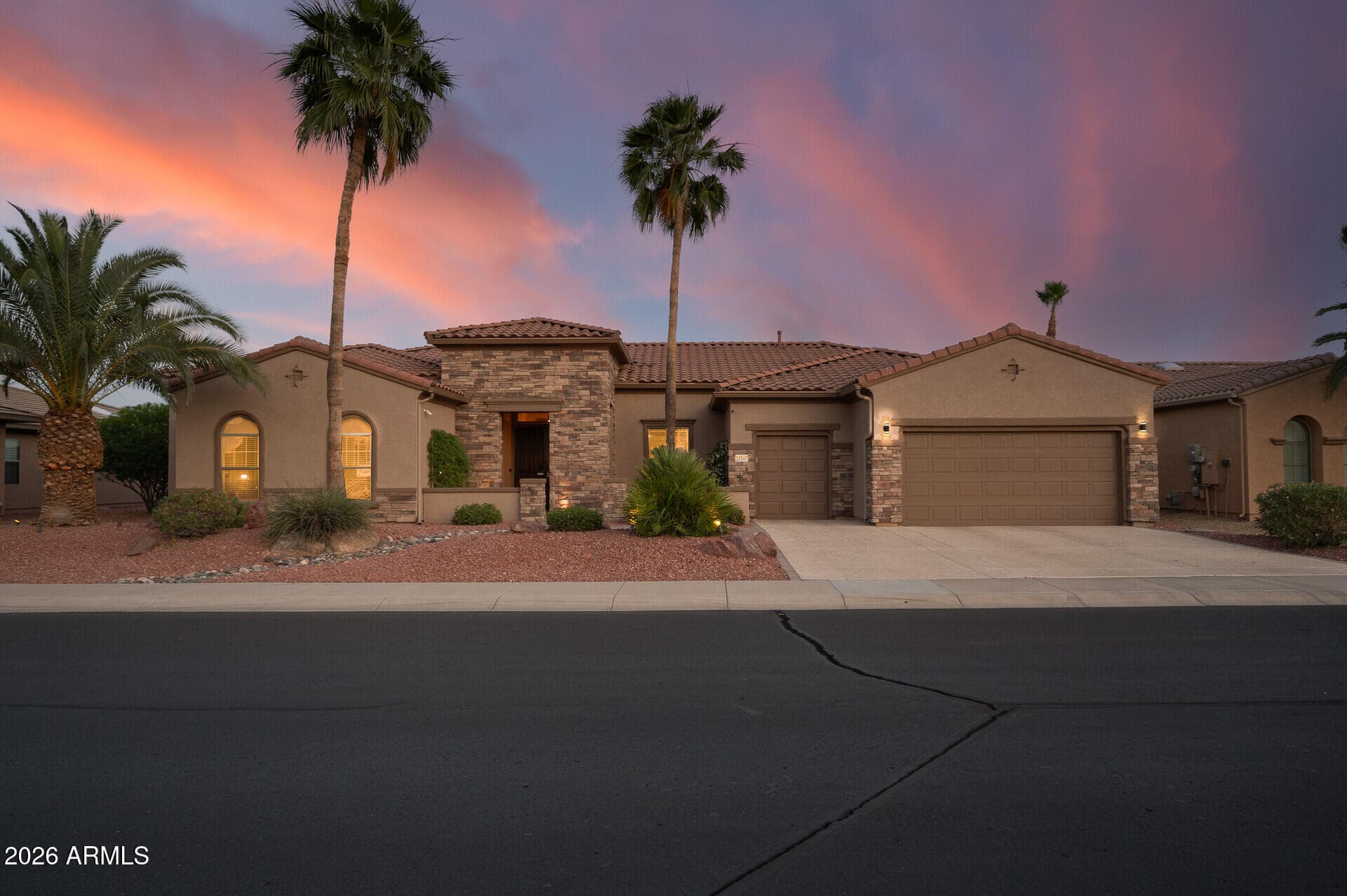 21147 N REDINGTON POINT DR - Photo 1