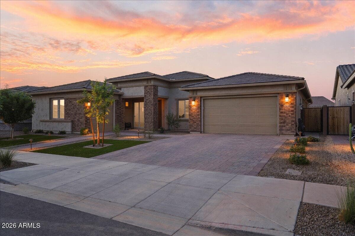 22636 E Stacey Rd — photo 1