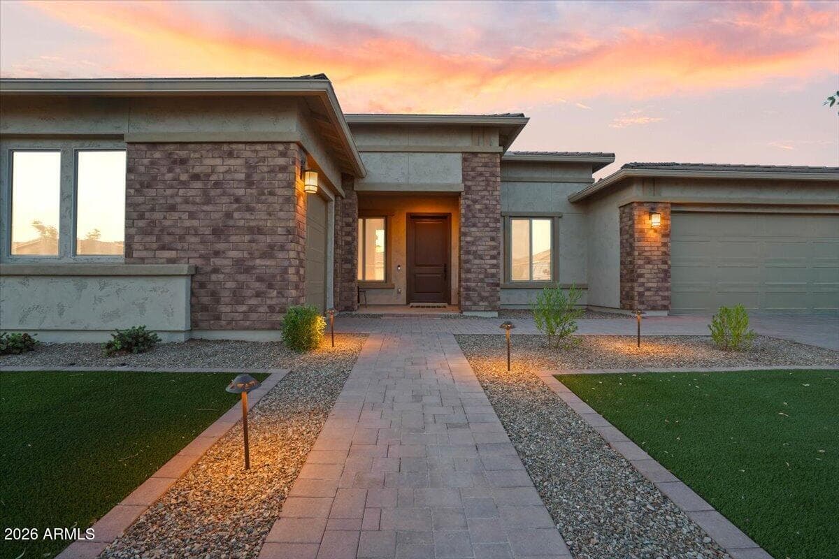 22636 E Stacey Rd — photo 2