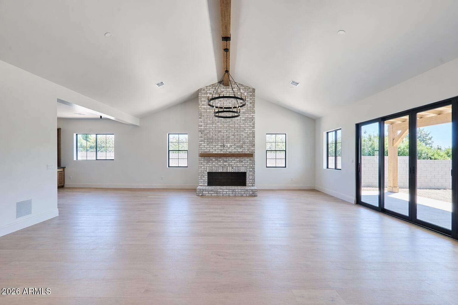 3913 E Campbell Ave — photo 1