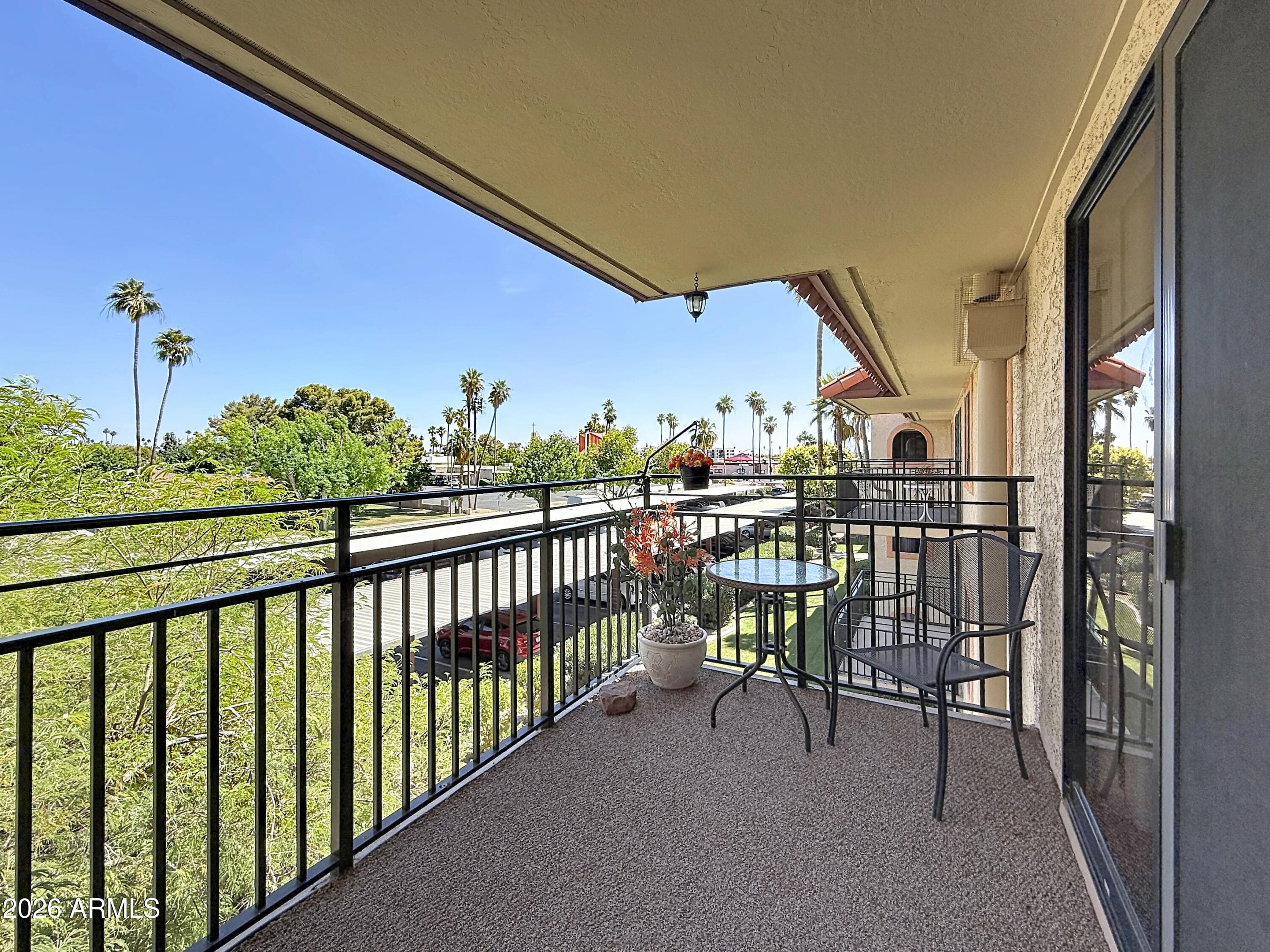 10330 W THUNDERBIRD BLVD - Photo 4