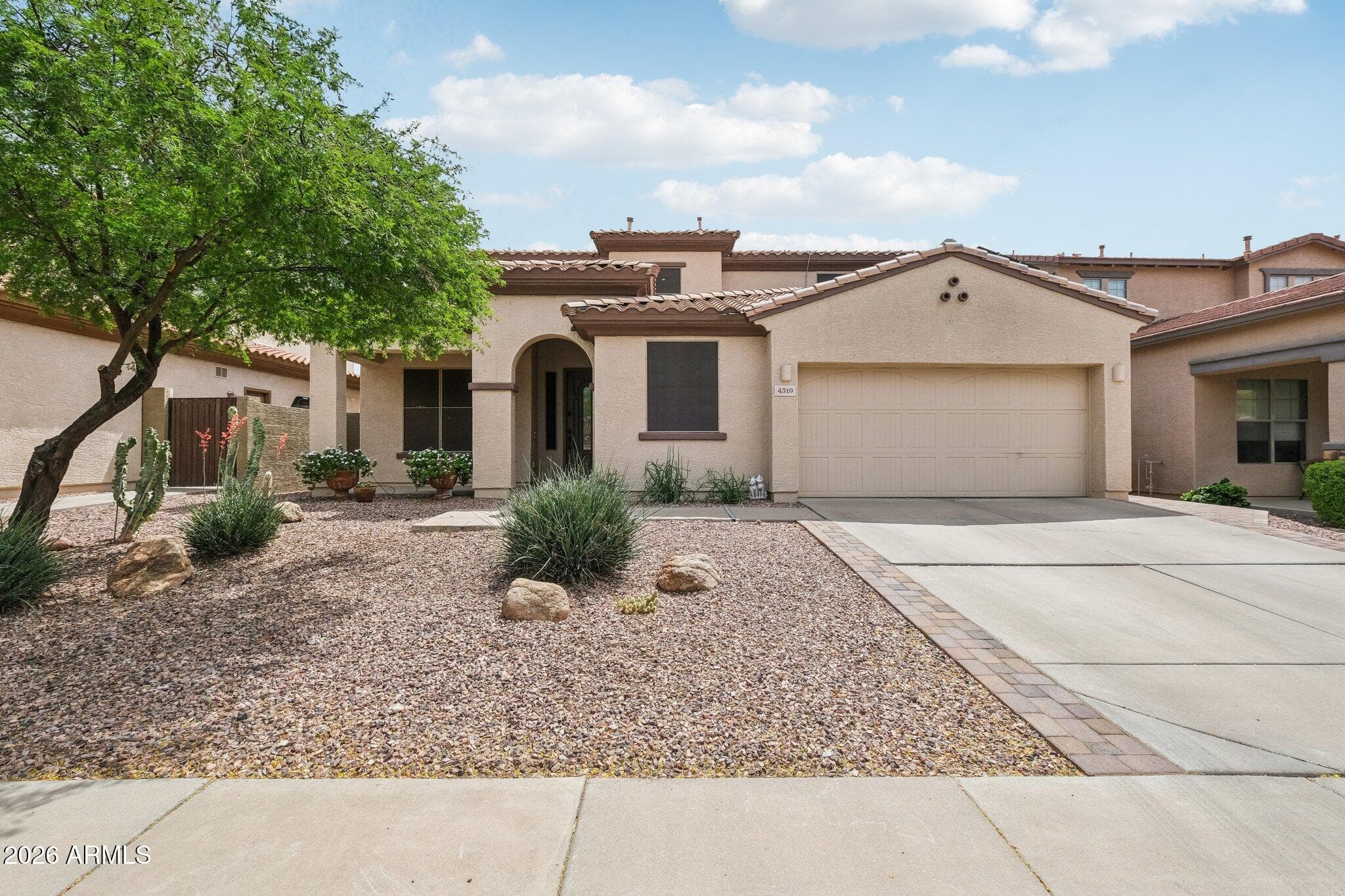 4319 W Diburgo Dr — photo 1