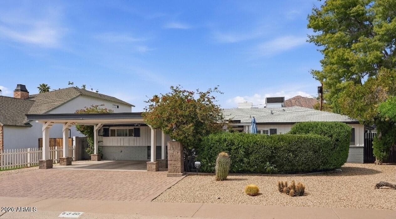 5328 E Verde Ln — photo 1