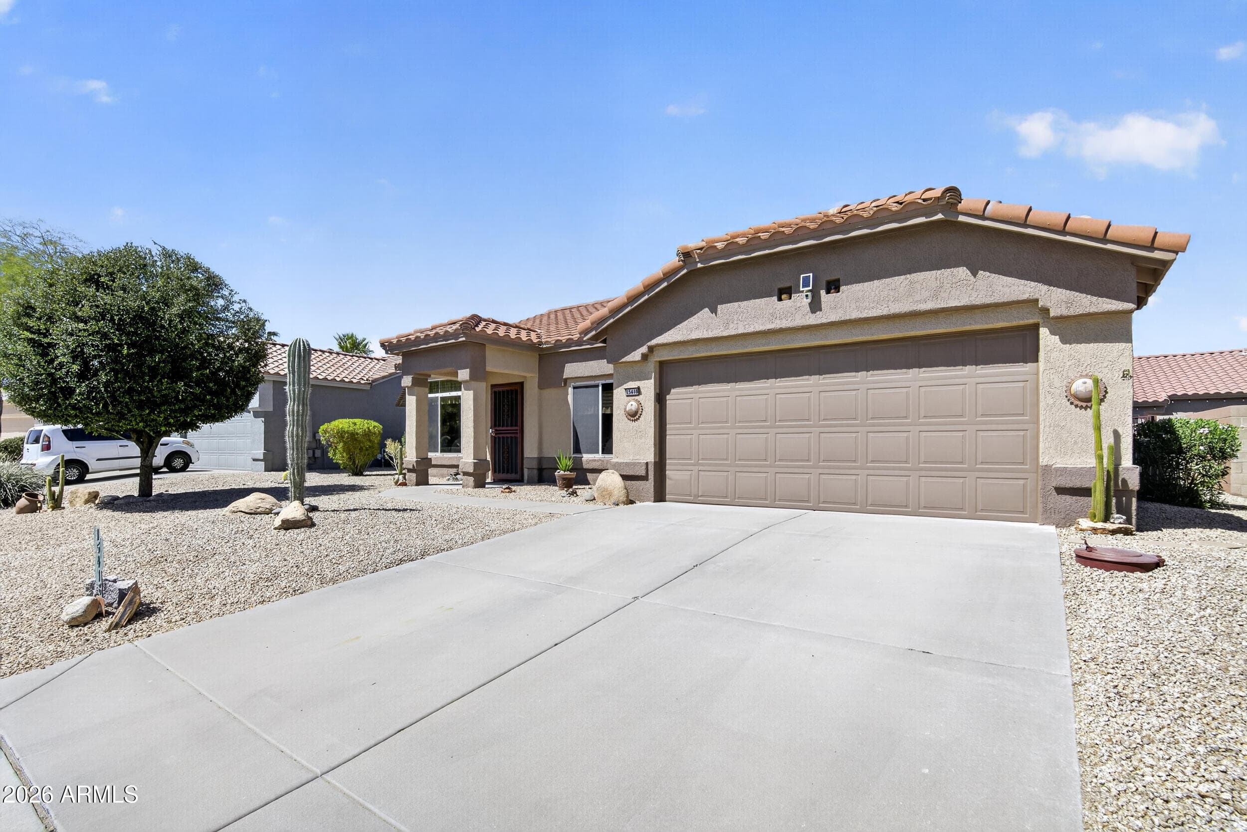 15418 W Arzon Way — photo 2