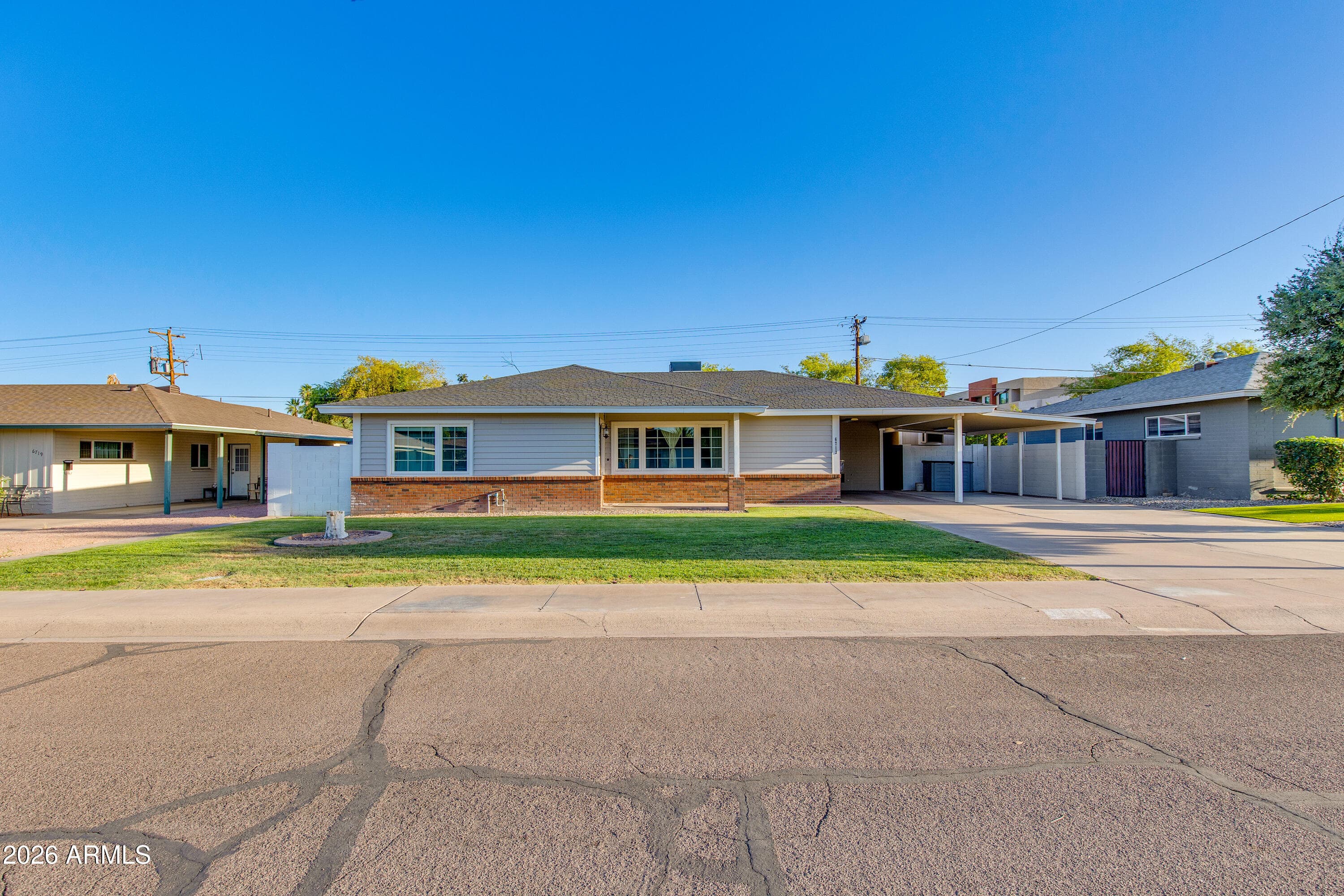 6713 E Almeria Rd — photo 1