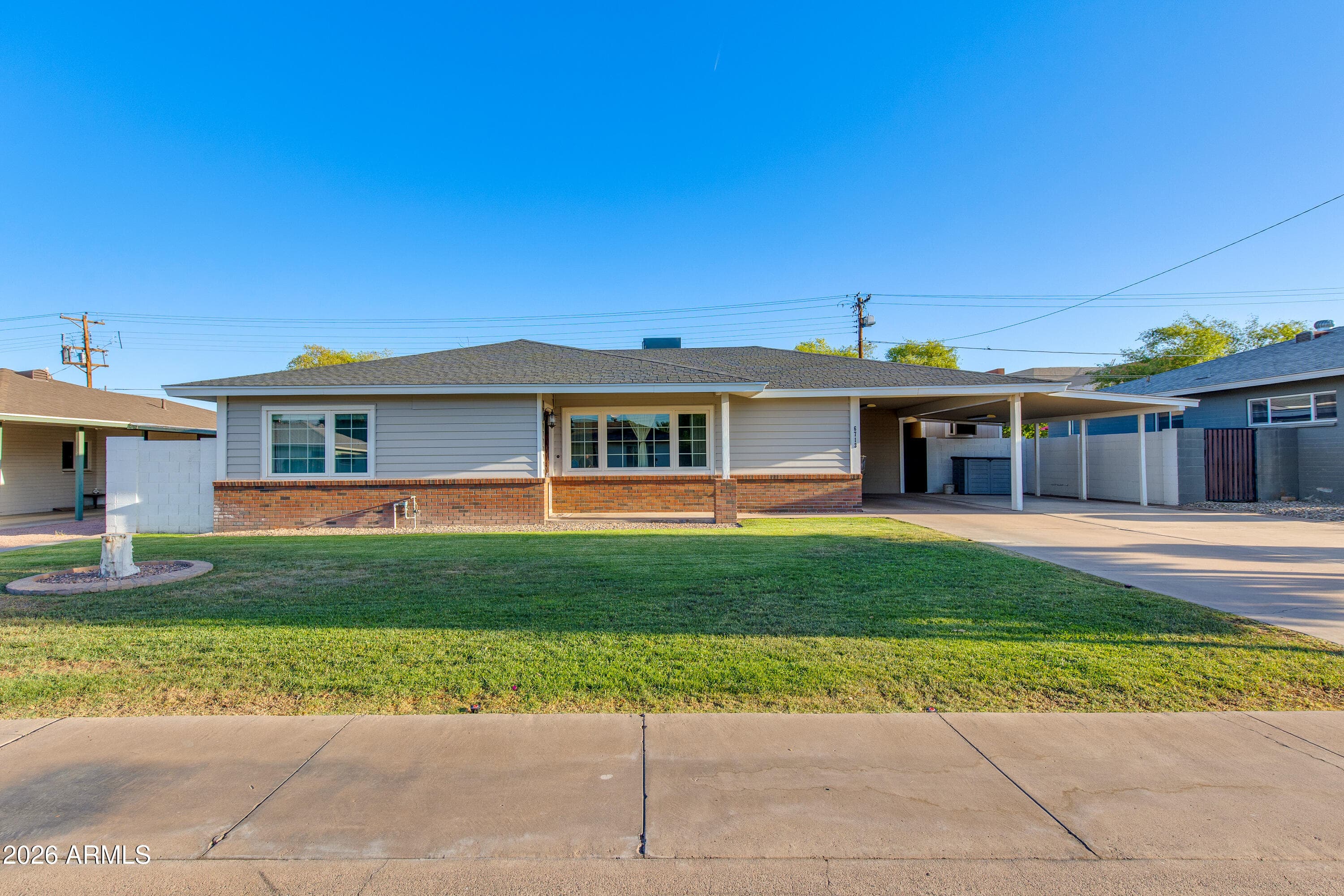 6713 E Almeria Rd — photo 2