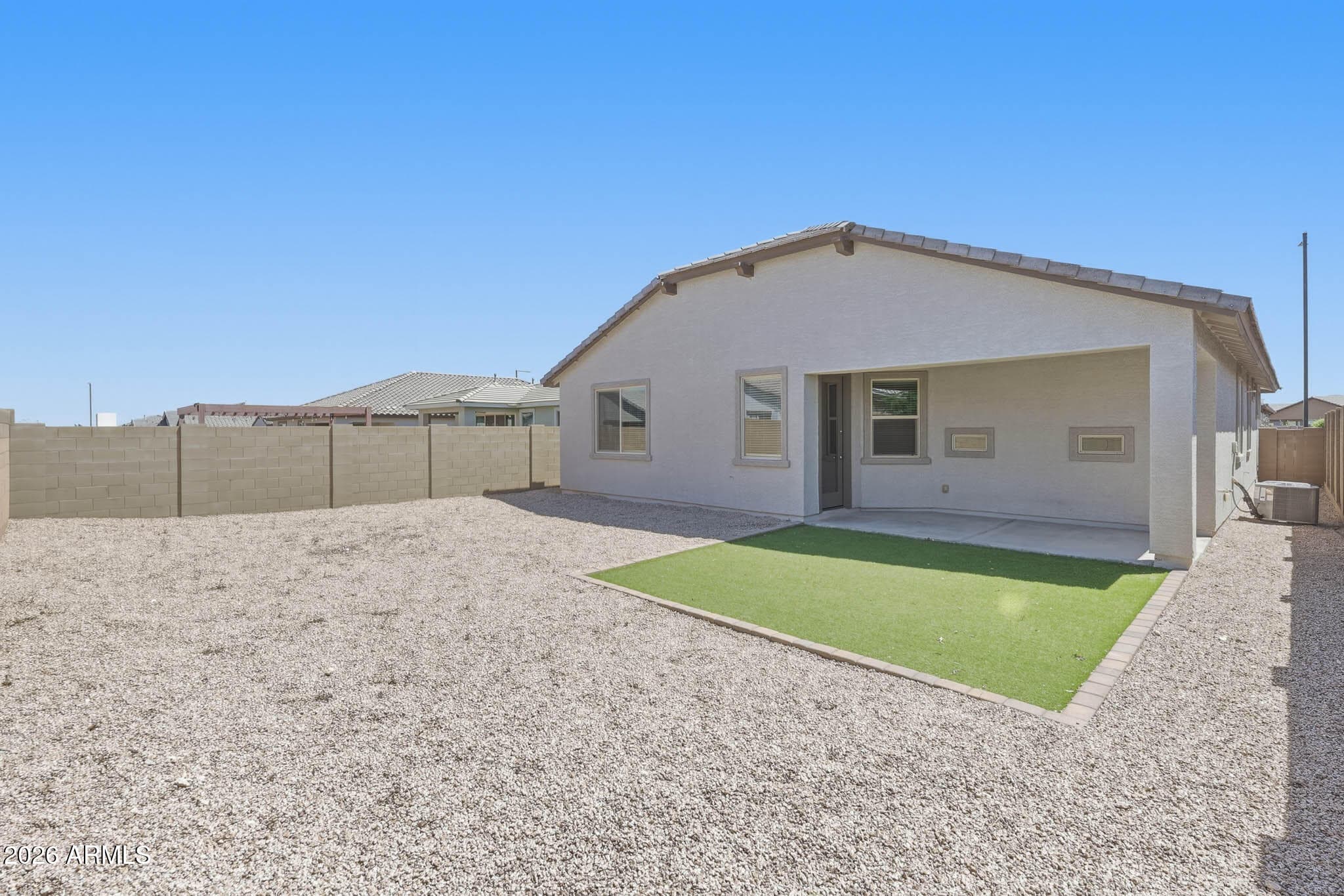 19568 W Rancho Dr — photo 2