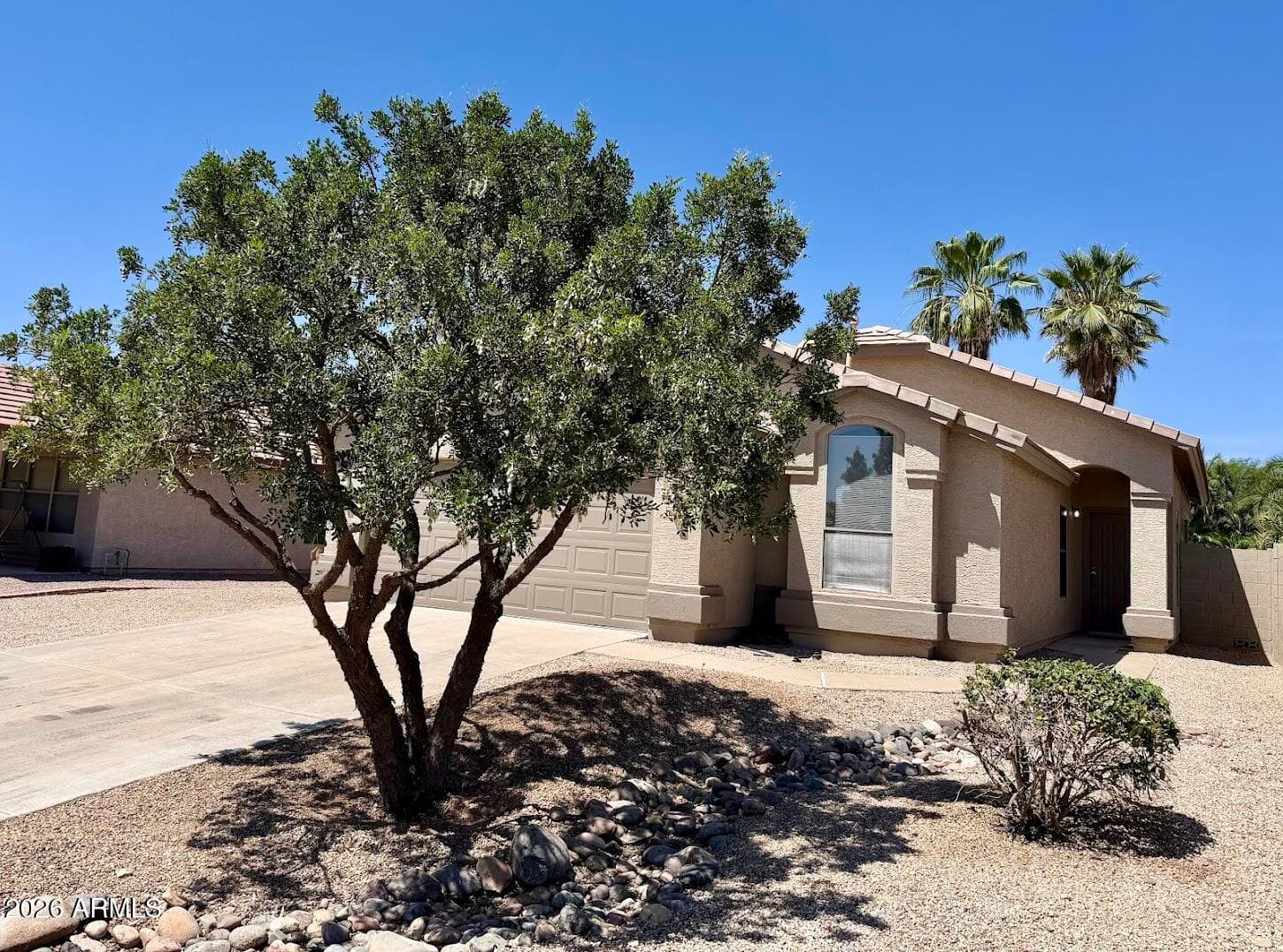 10234 W Jessie Ln — photo 2