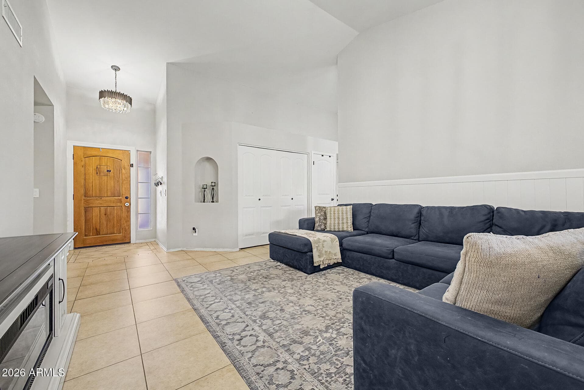 4726 W Oraibi Dr — photo 2